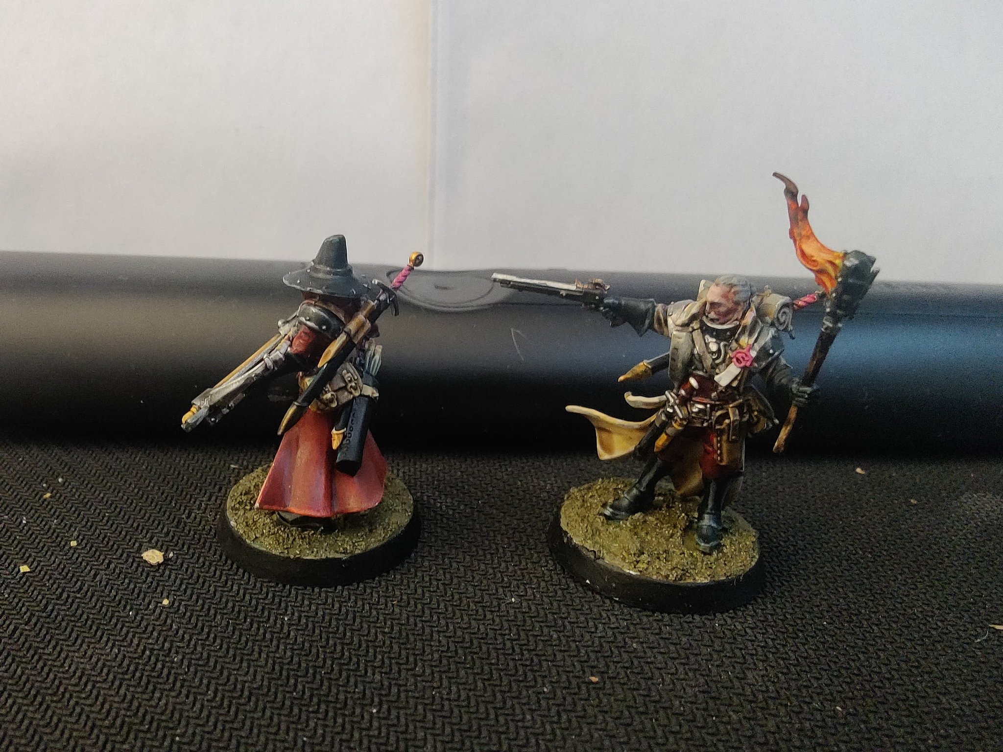 Galen and Doralia ven Denst Witch Hunter Fantas.. Köp på Tradera