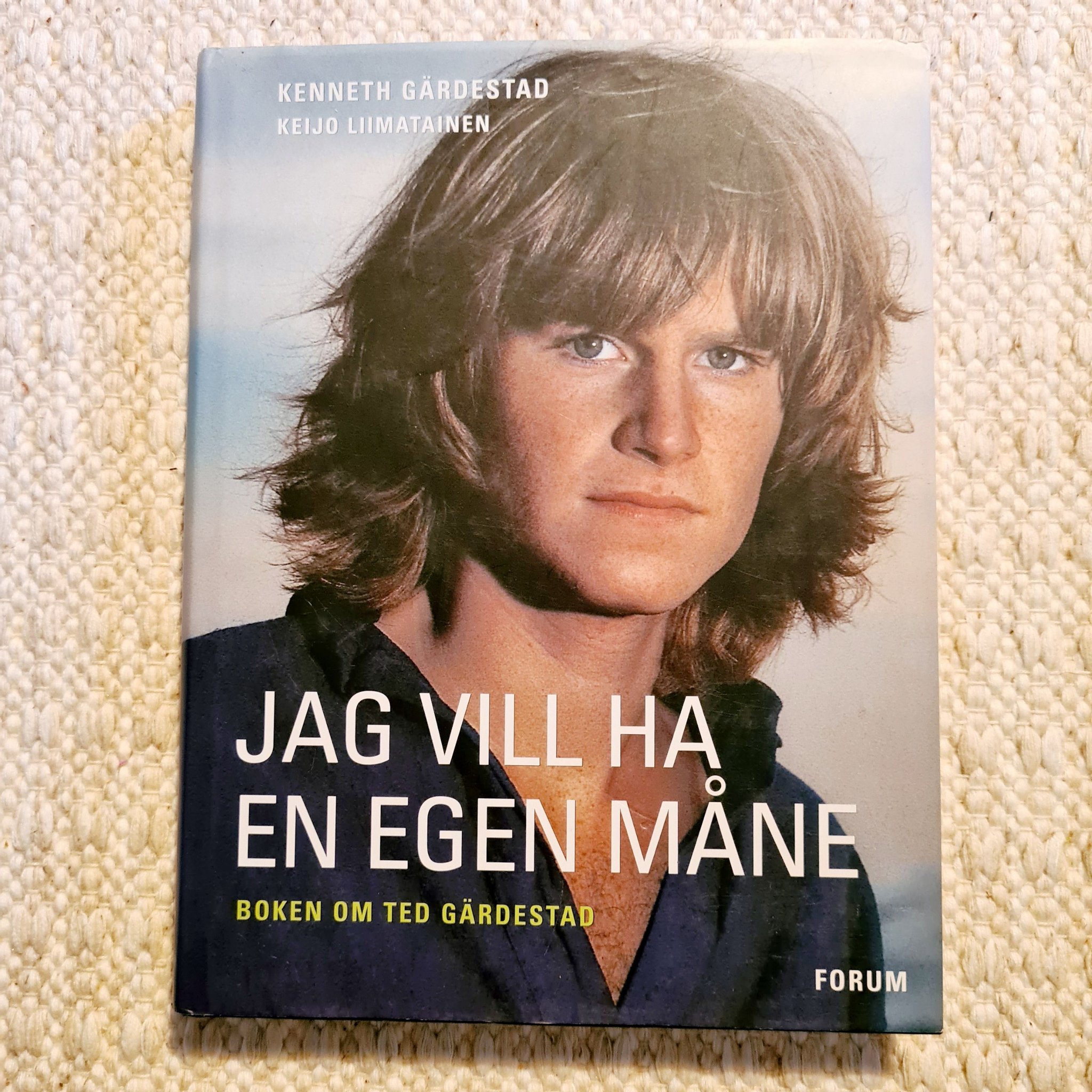 Se produkter som liknar Jag vill ha en egen måne Boke.. på Tradera