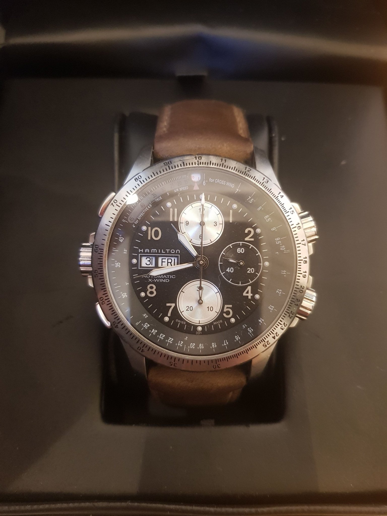 hamilton khaki x wind