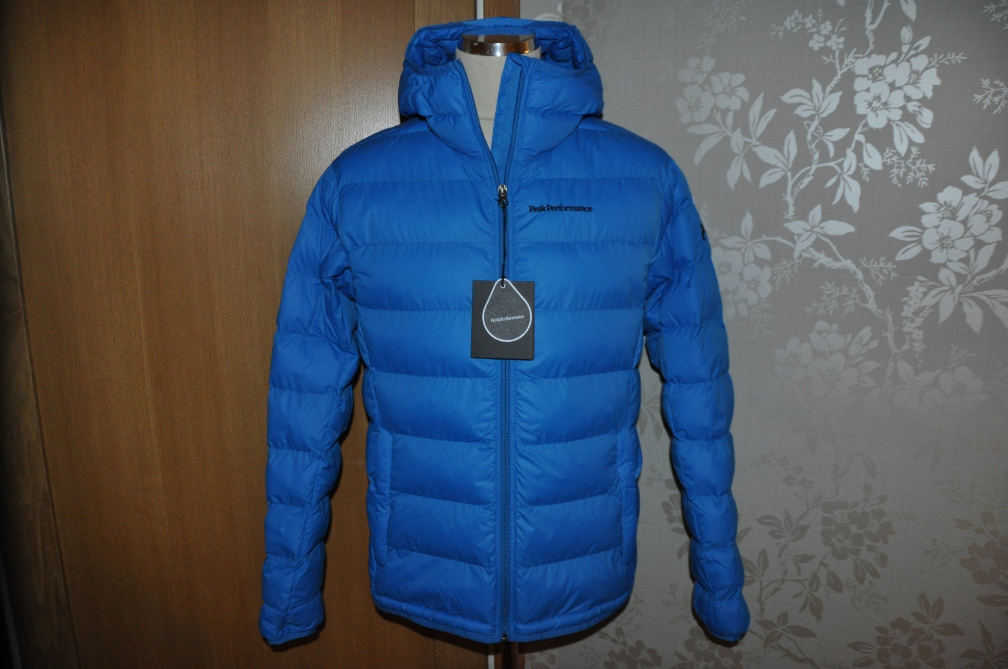 peak performance lukas down jacket