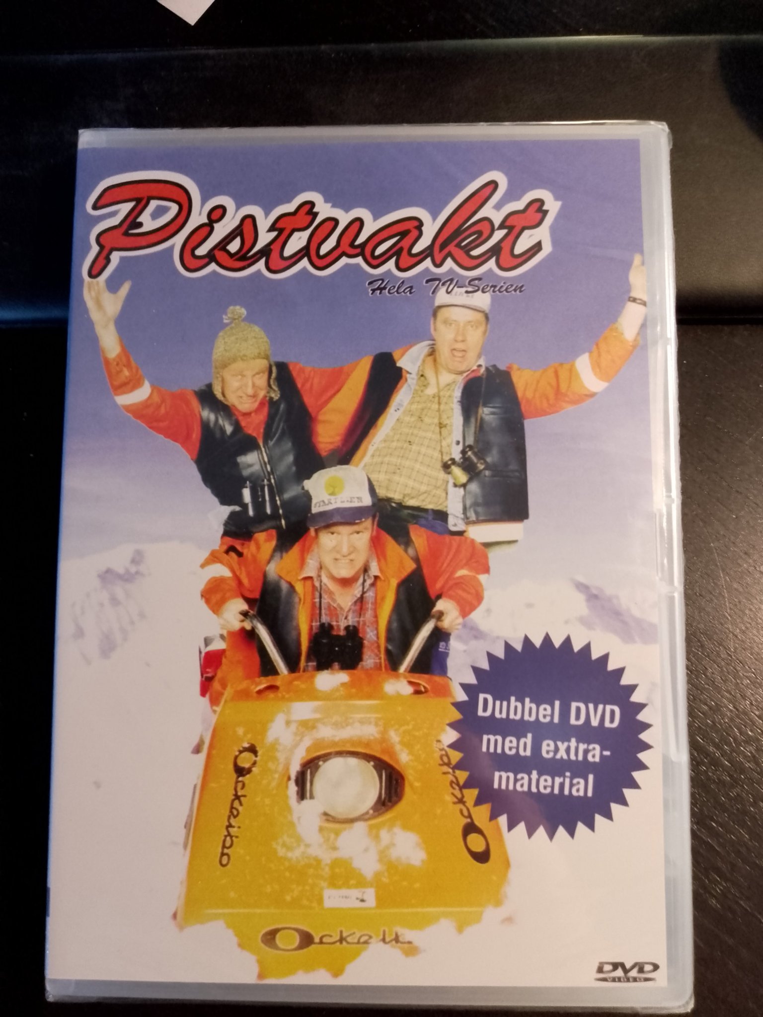 DVD INPLASTAD PISTVAKT HELA TVSERIEN DUBBEL DV.. Köp på Tradera