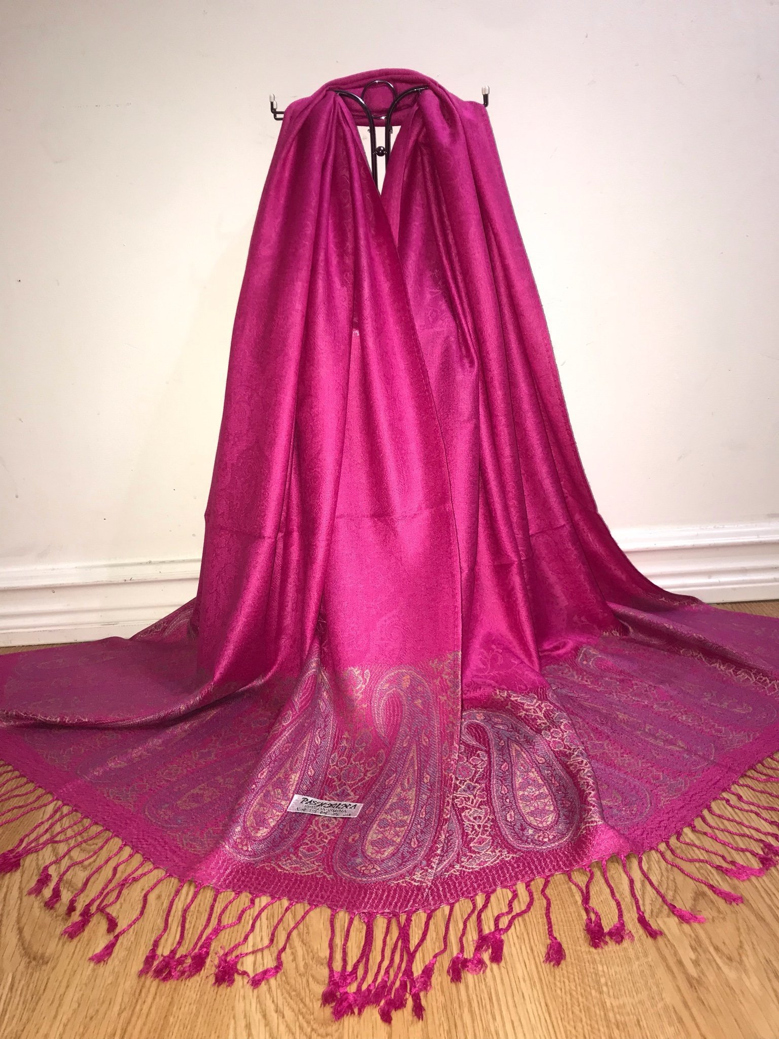 Jättesnygg pashmina halsduk, helt ny