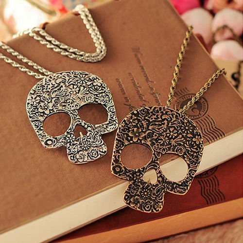 Döskalle halsband silver Punk goth rock Statement bijouteri Blommig sugarskull