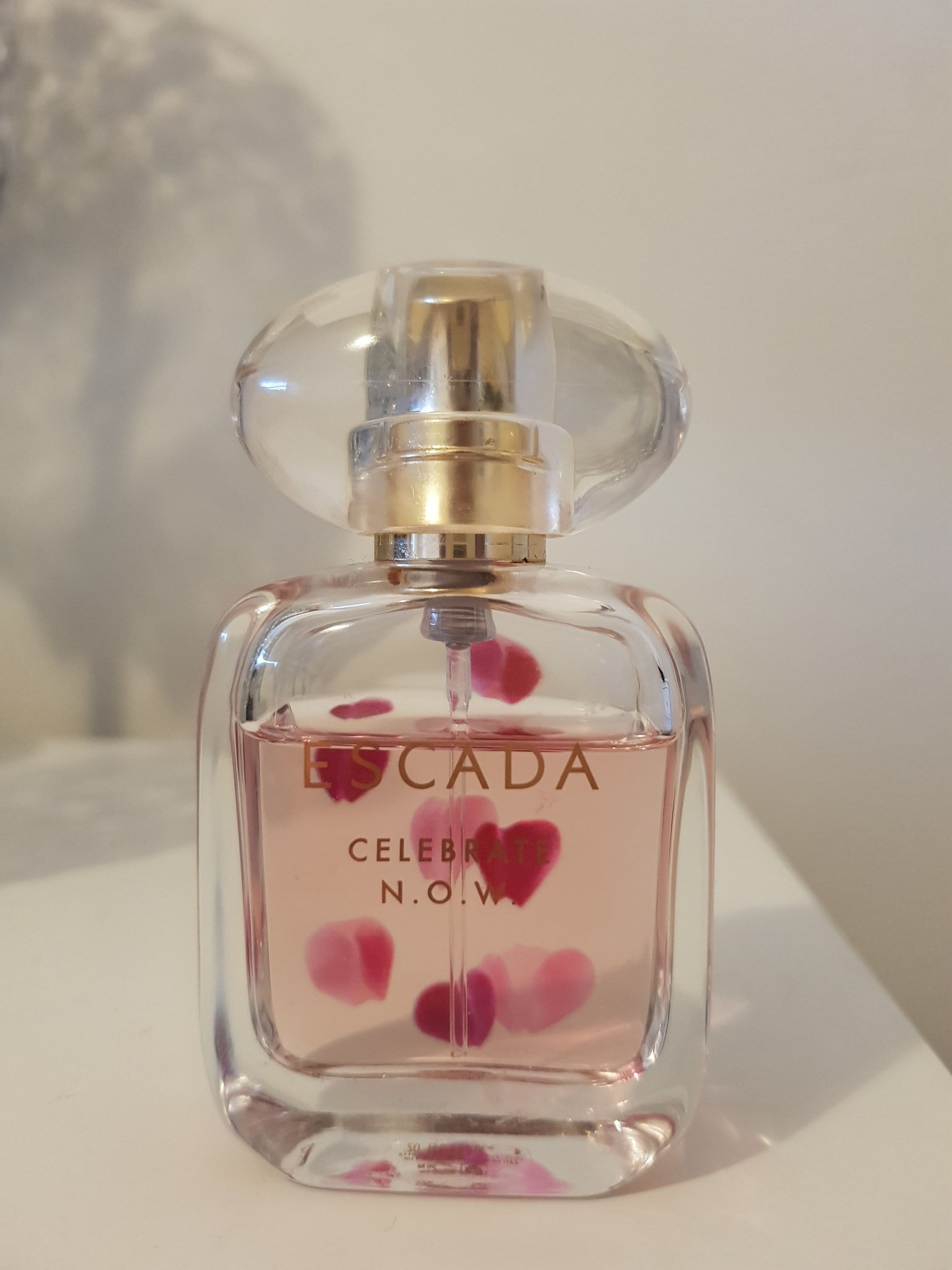 Escada celebrate n.o.w 30 ml parfym (390219295) ᐈ Köp på Parfym Damer Celebrate N.o.w. Escada EDP 50 ml
