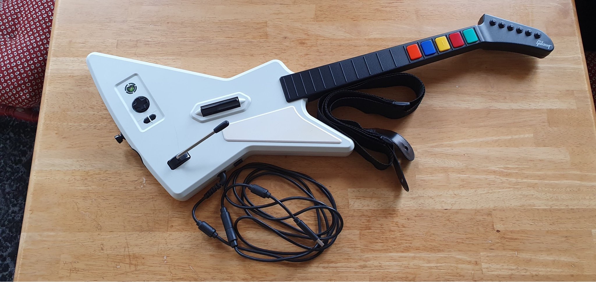 Guitar Hero gitarr Xplorer till Xbox 360 / PC m.. (399817955) ᐈ Köp på