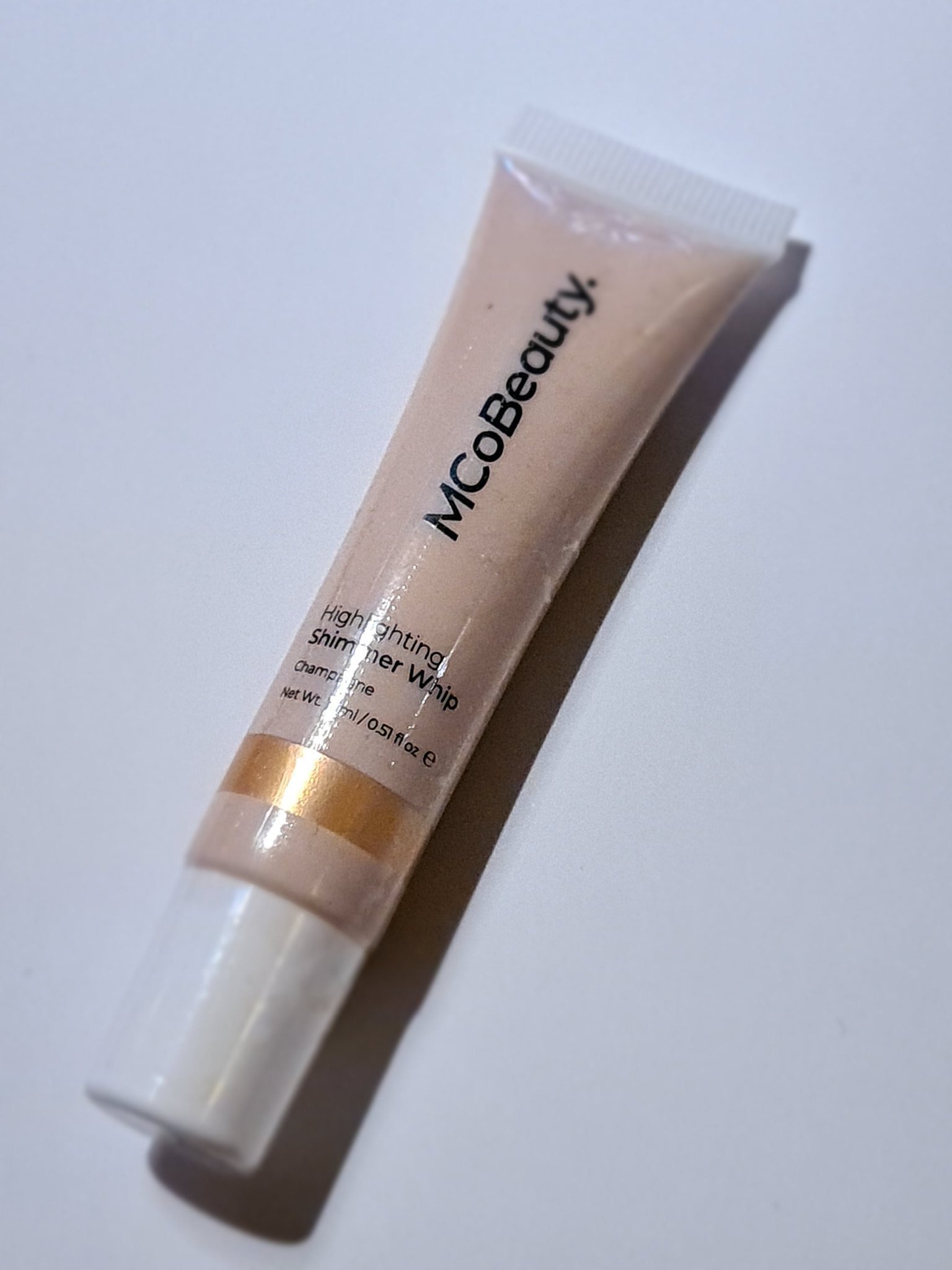 mcobeauty highlighting shimmer whip