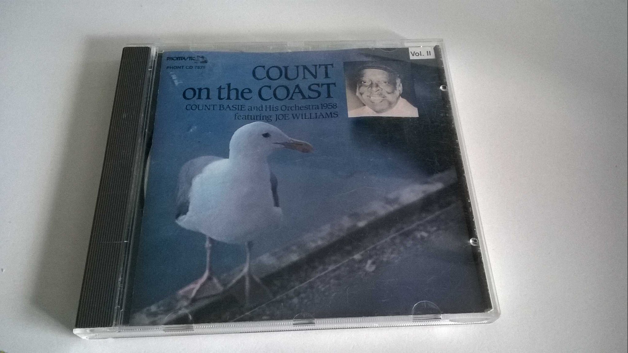 Count Basie and his Orchestra - Count on the coast vol II