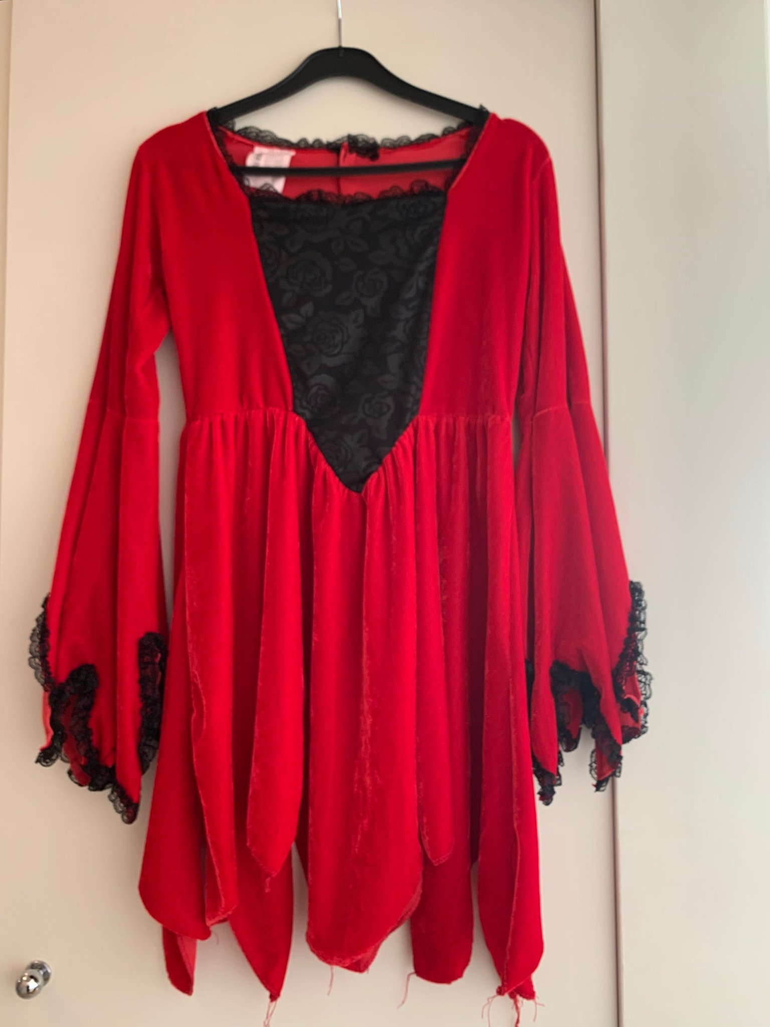 Halloween klänning röd storlek S, Plysch med sv.. (369847309 Halloween klänning röd storlek S, Plysch med sv.. (369847309