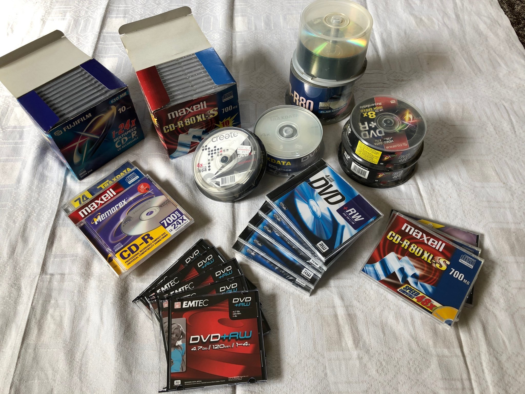Ett gäng oinspelade CD skivor