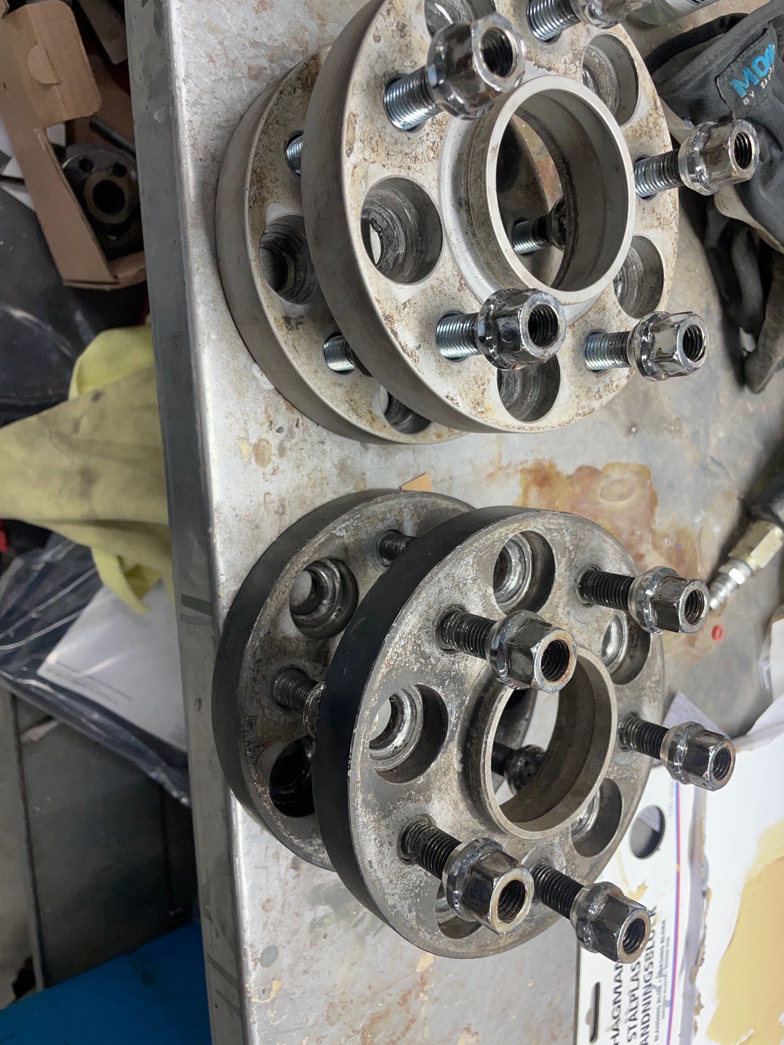 Se produkter som liknar Spacers till Volvo 740 5/108 på Tradera (573834711)