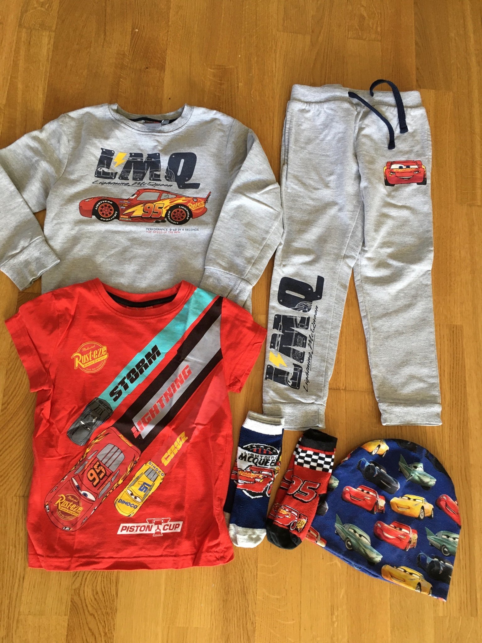 Blixten McQueen klädpaket strl 110