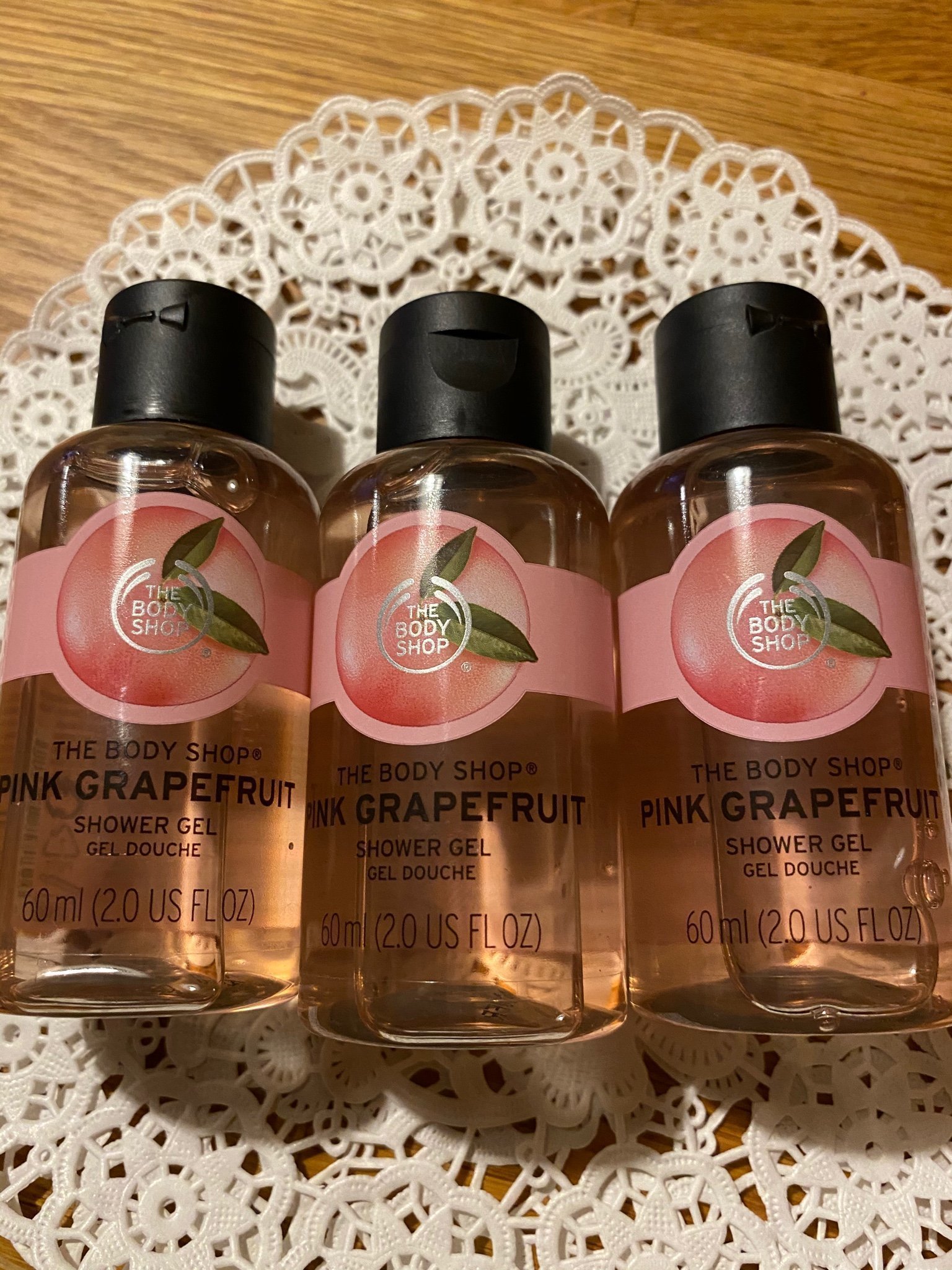 The Body Shop Pink Grapefruit shower gel 60 ml .. Köp på Tradera