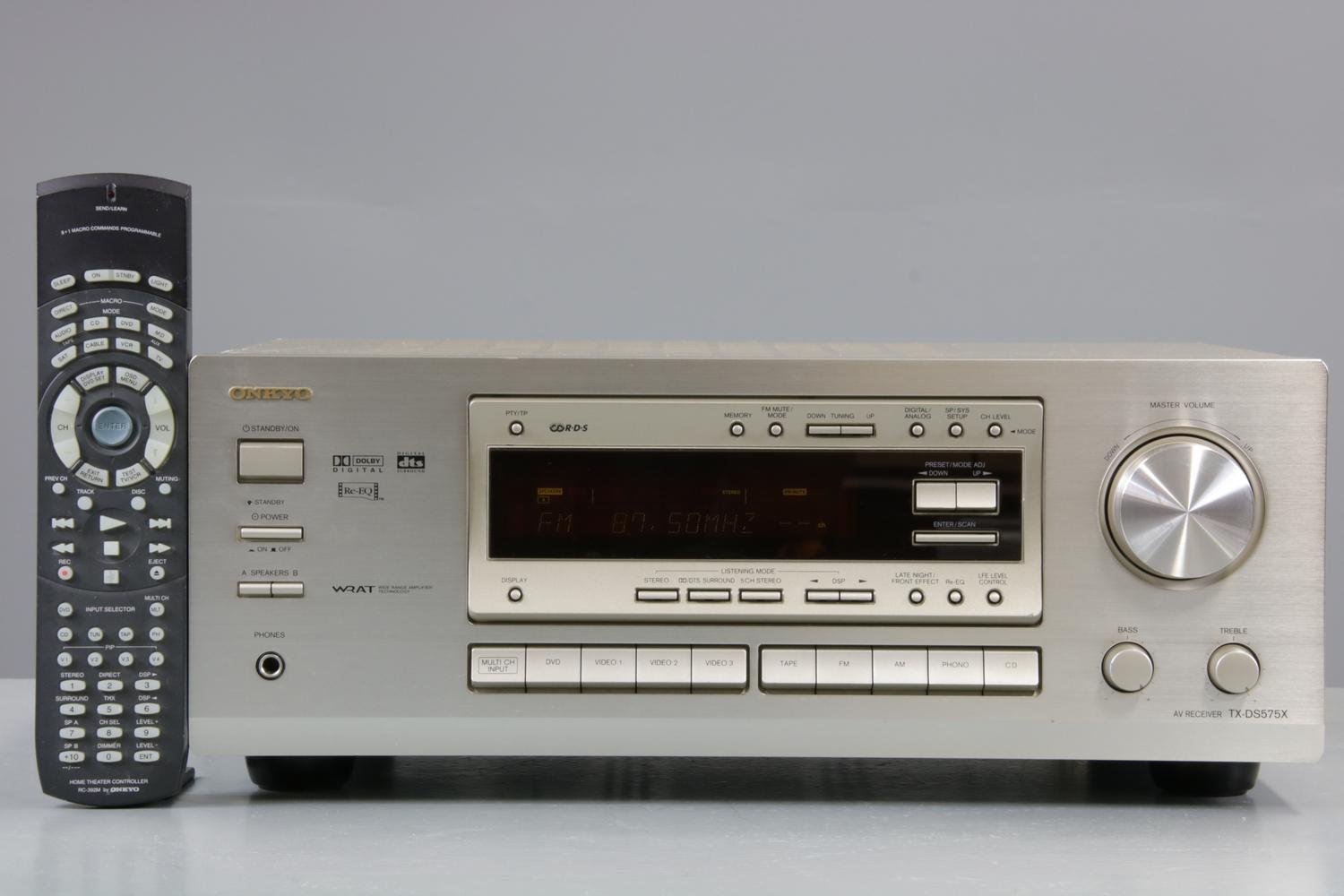 ONKYO TXDS575X A/V RECEIVE.. Köp från Massiartdesign på Tradera