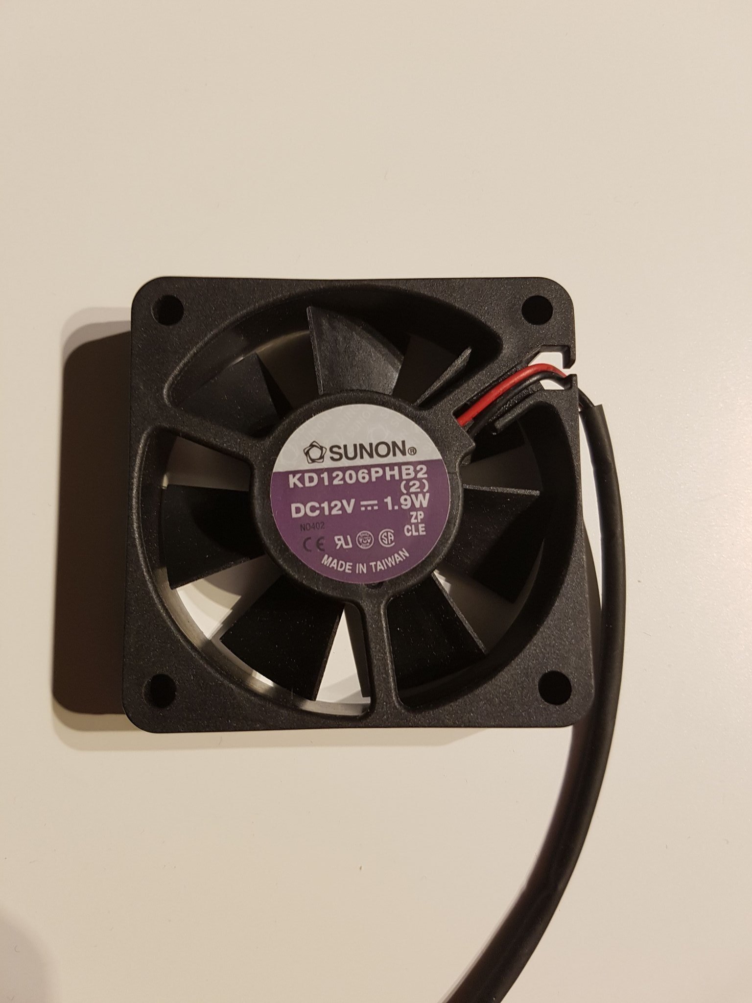 1 st kylfläktar SUNON KDE1206PHB2 60mm x 60mm x 25mm kylfläkt