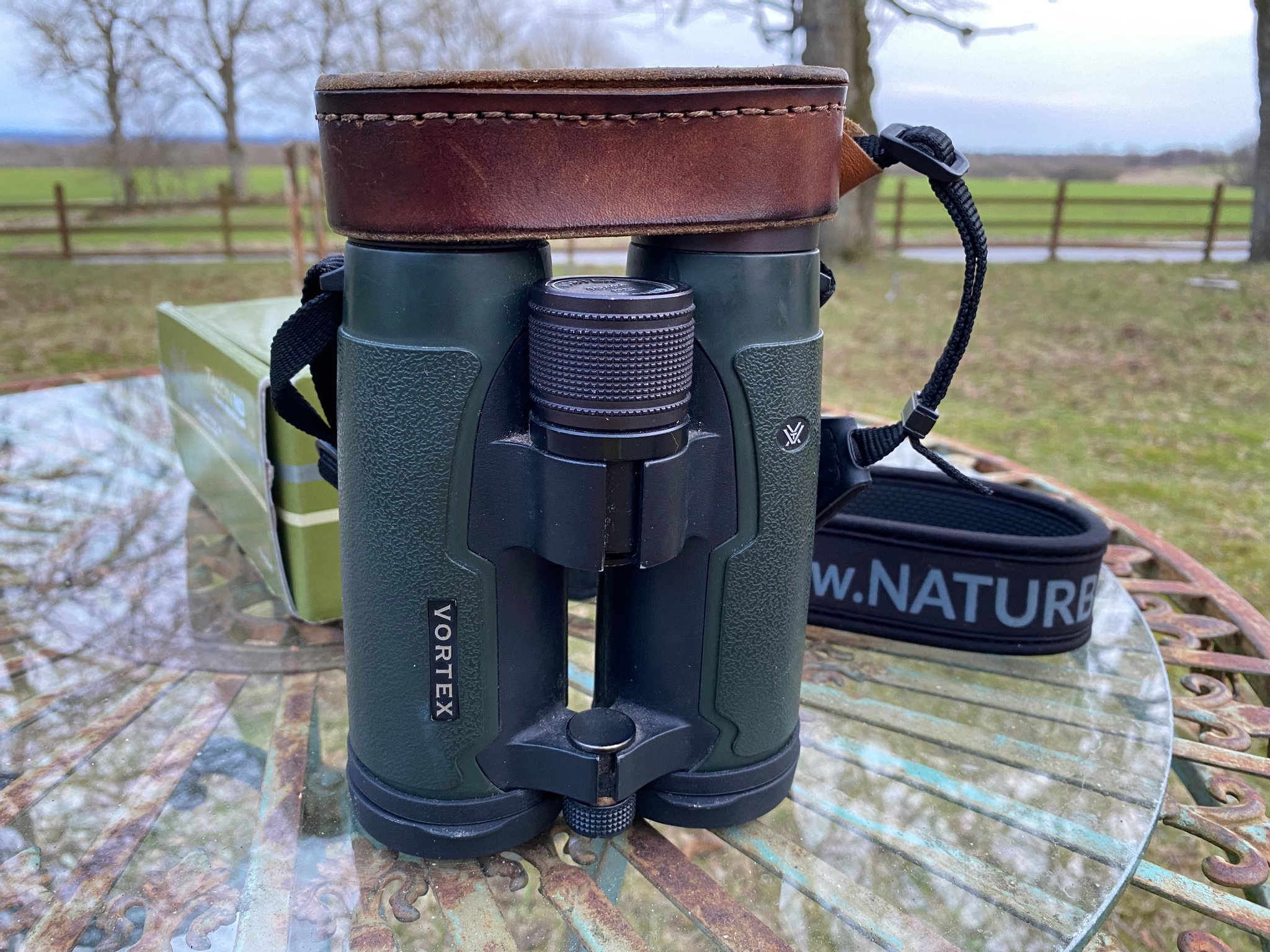 Se produkter som liknar Vortex Talon HD 10x42 på Tradera (629400559)