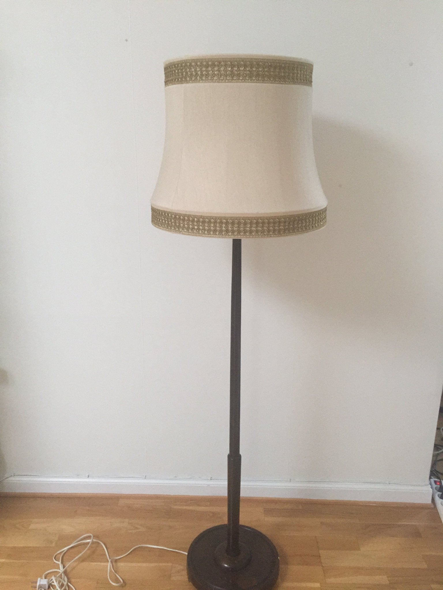 Golvlampa retro Golvlampa retro