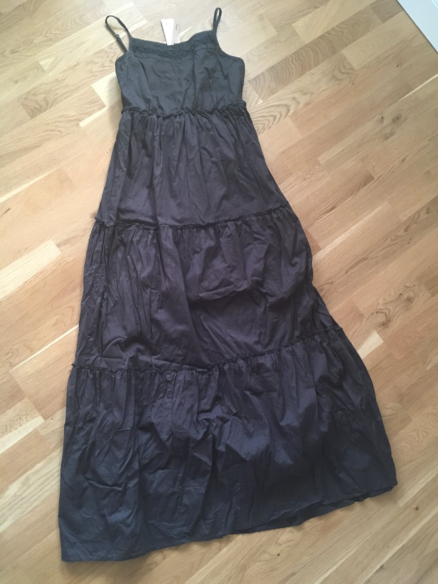 Klänning från Lager 157 stl M (379010949) ᐈ Köp på Tradera Klänning från Lager 157 stl M (379010949) ᐈ Köp på Tradera