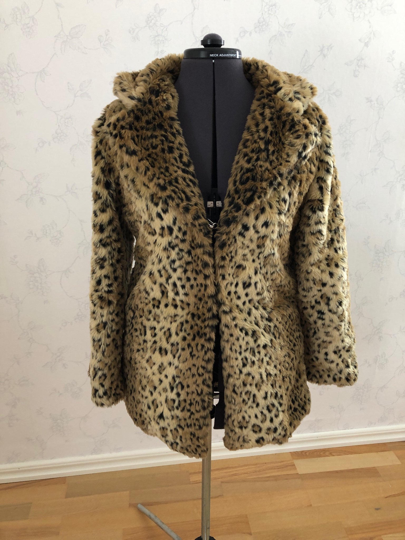 Nelly Pälsjacka Leopard Jacka Päls SM (427189017) ᐈ Köp på Billiga Flerfärgade pälsjackor för Kvinna på Rea | FASHIOLA.se