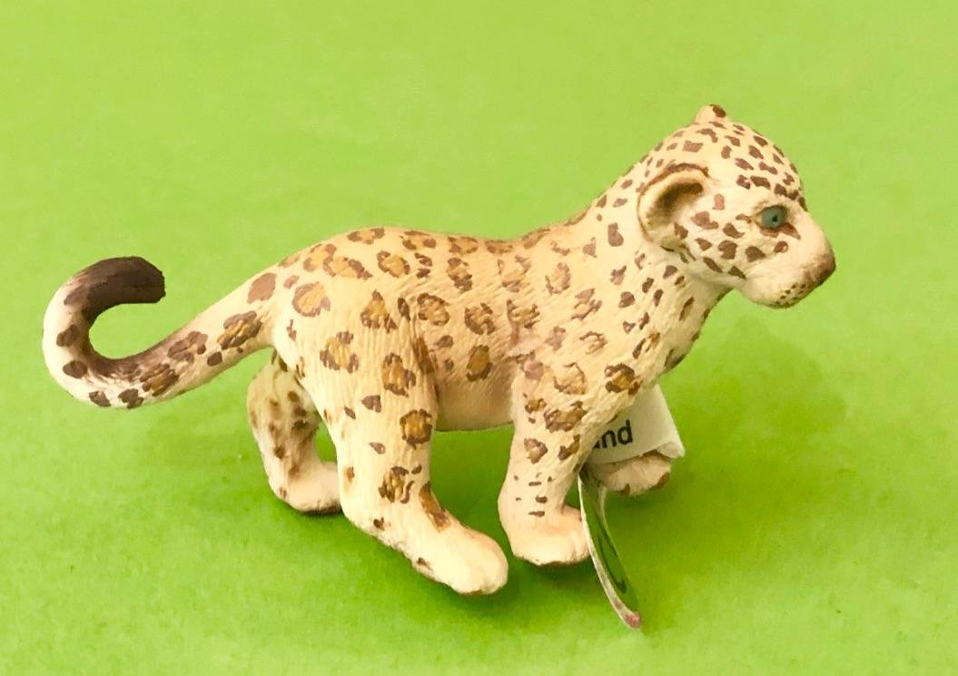 schleich cheetah cub