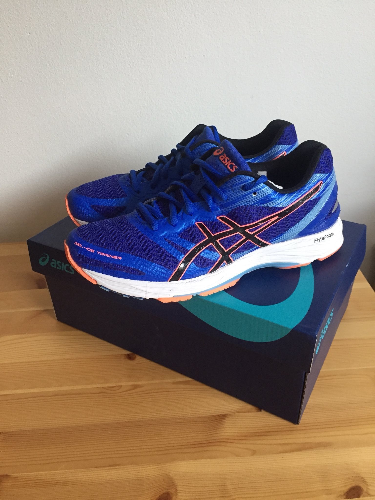 nya asics löparskor nya asics löparskor