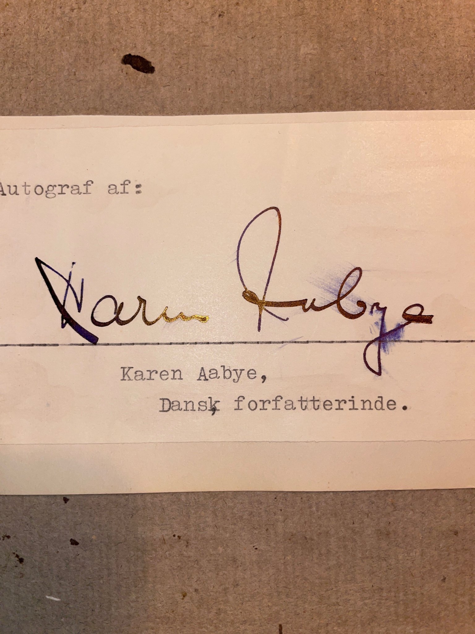 Se produkter som liknar Karen Aabye ,Dansk författare.. på Tradera