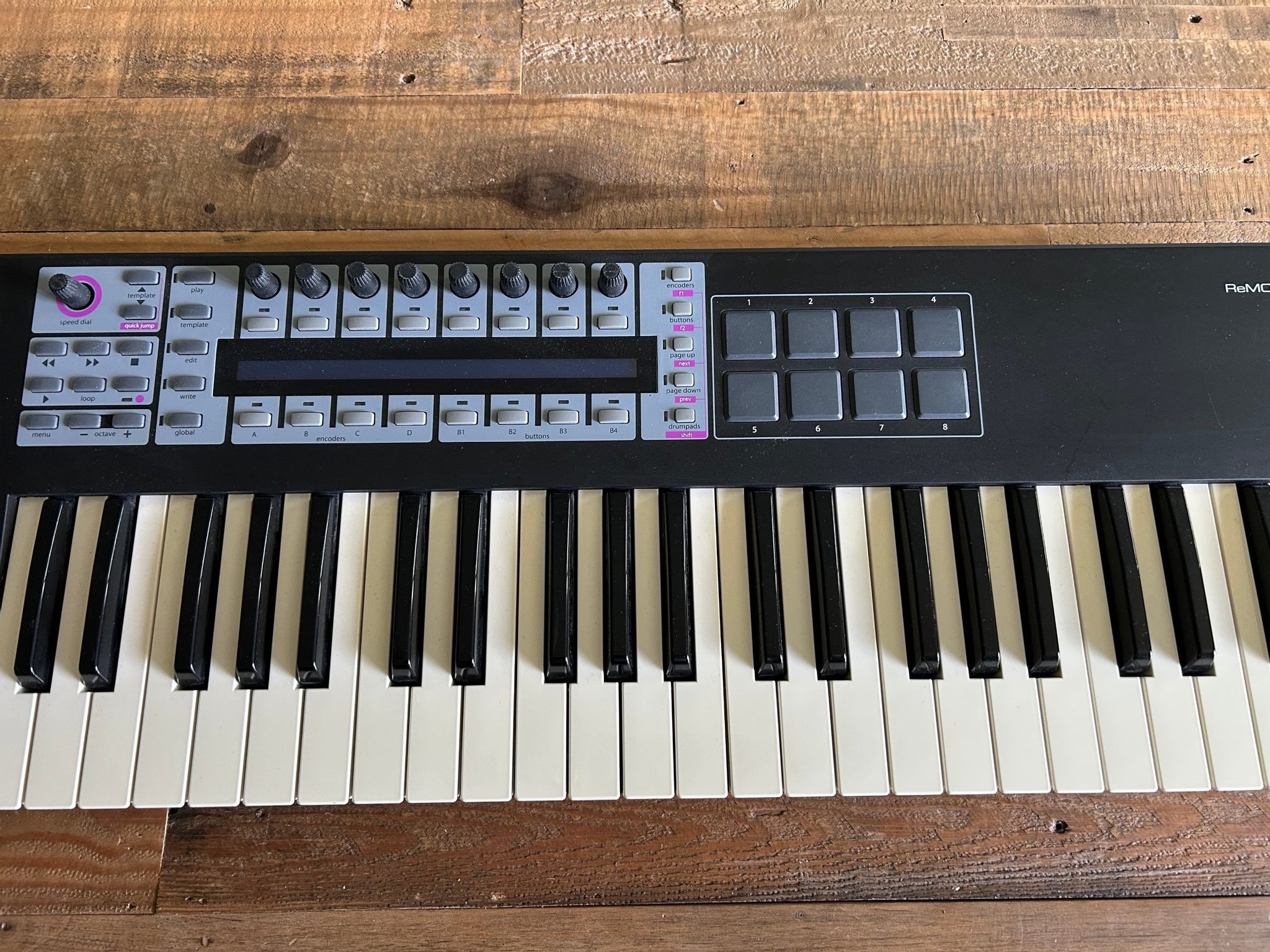 Novation ReMOTE 49 SL COMPACT MIDI-keyboard | Köp på Tradera