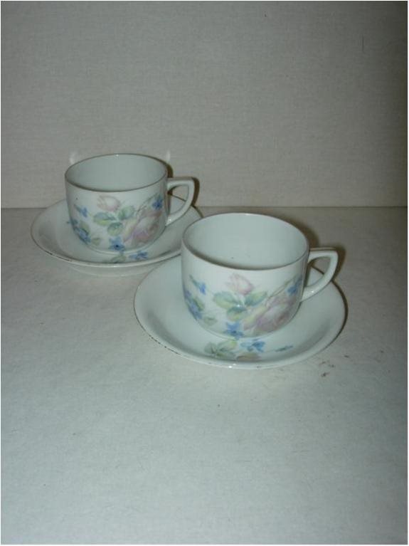 2 st Kaffe Koppar Rosor och viol Victoria