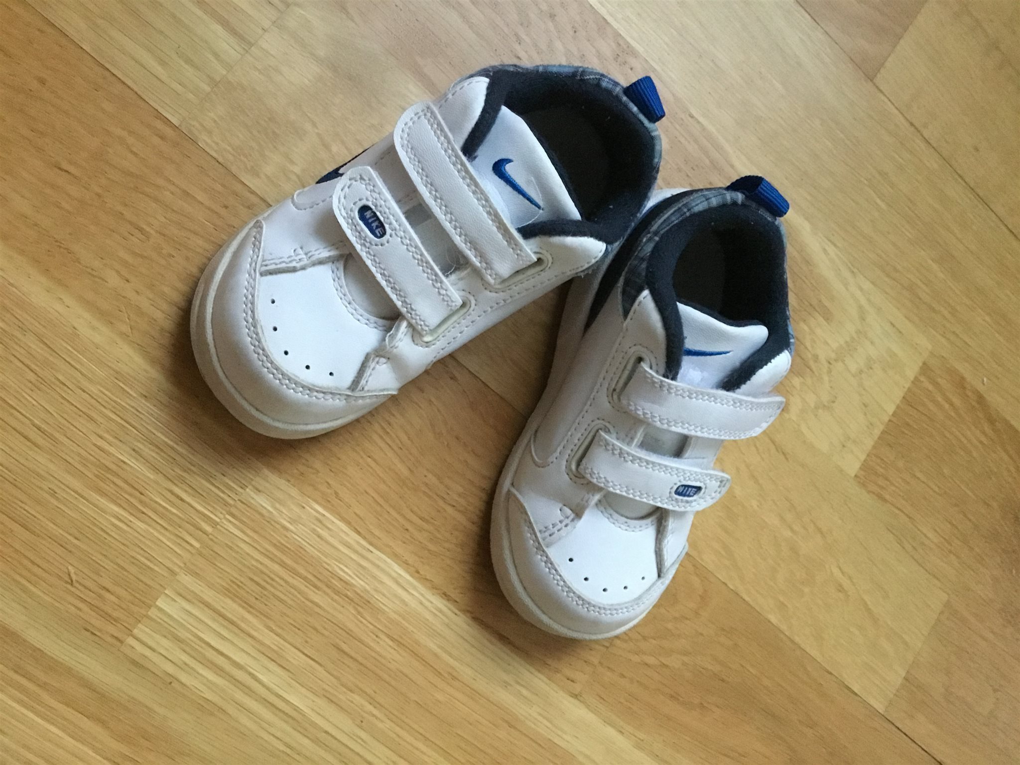 nike skor med kardborre nike skor med kardborre