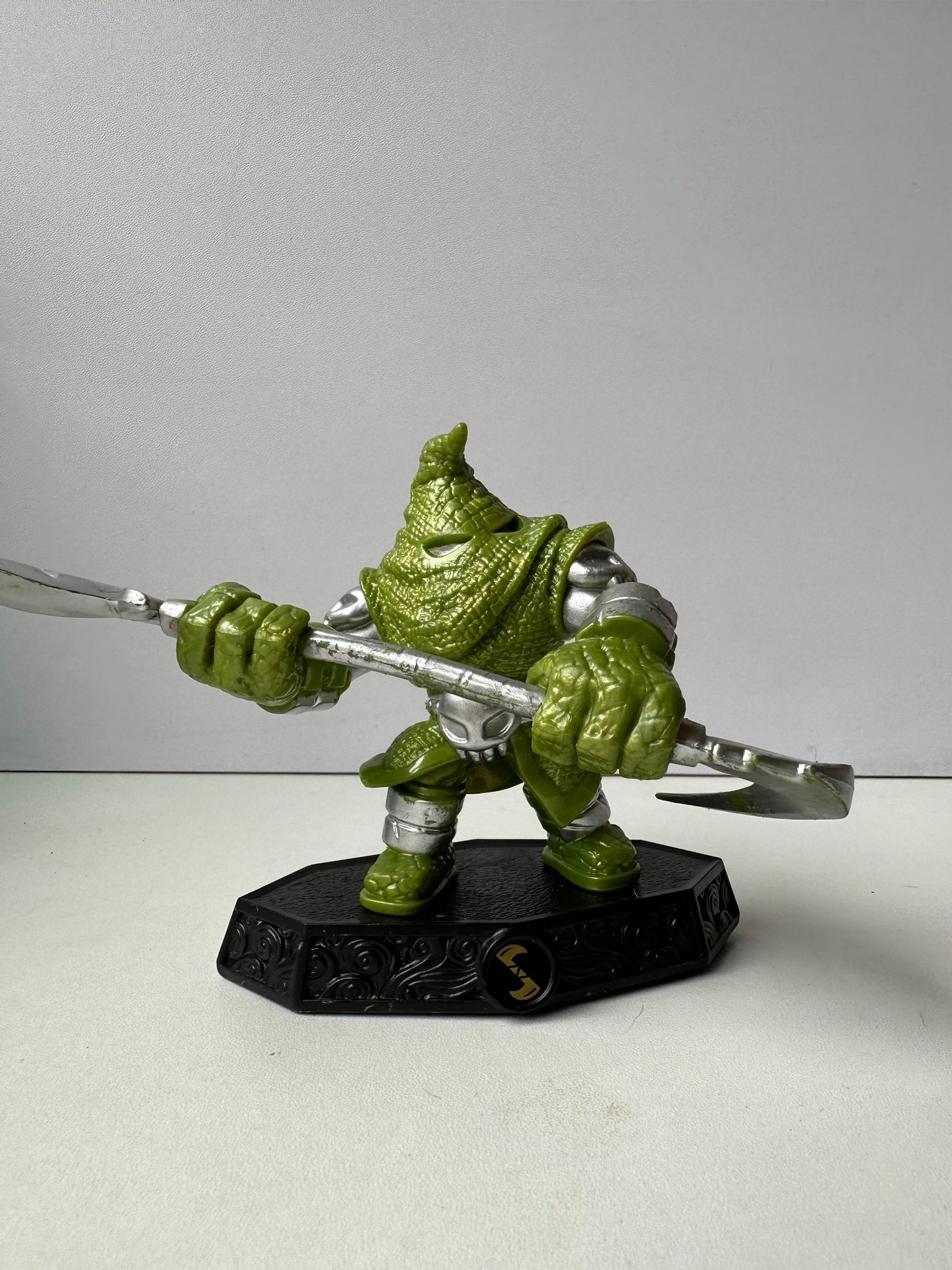 SteelPlated HoodSickle Skylanders imaginators Köp på Tradera (620861727)