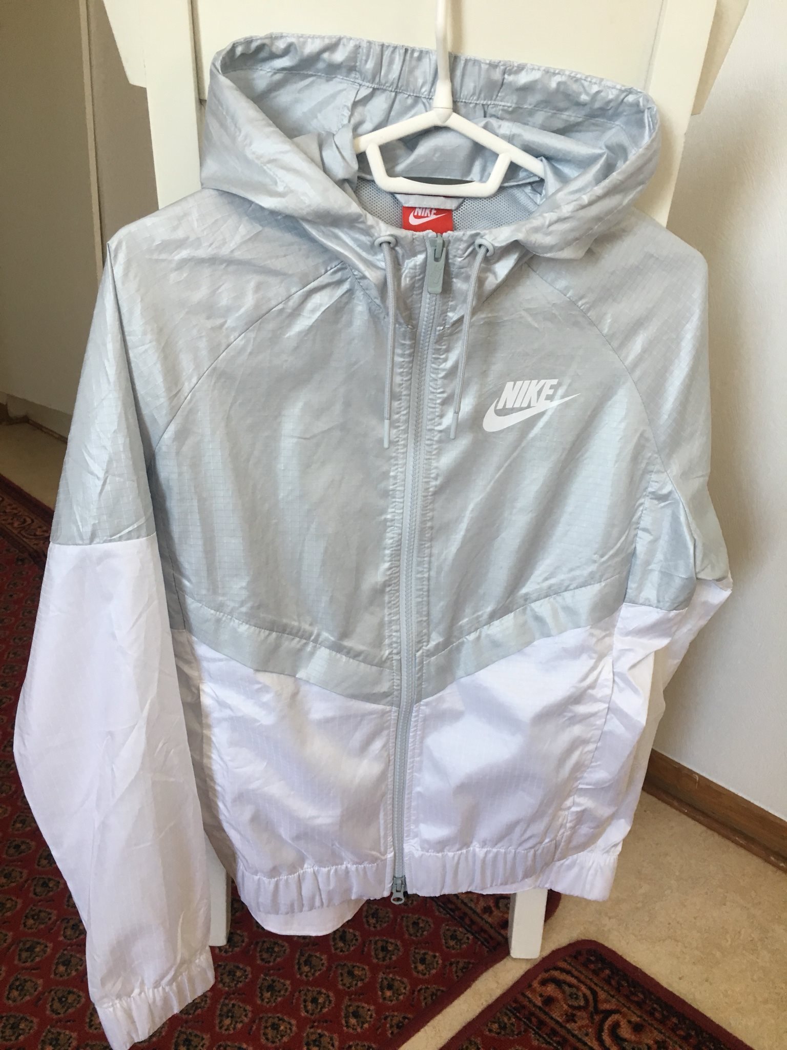 nike vindjacka dam nike vindjacka dam