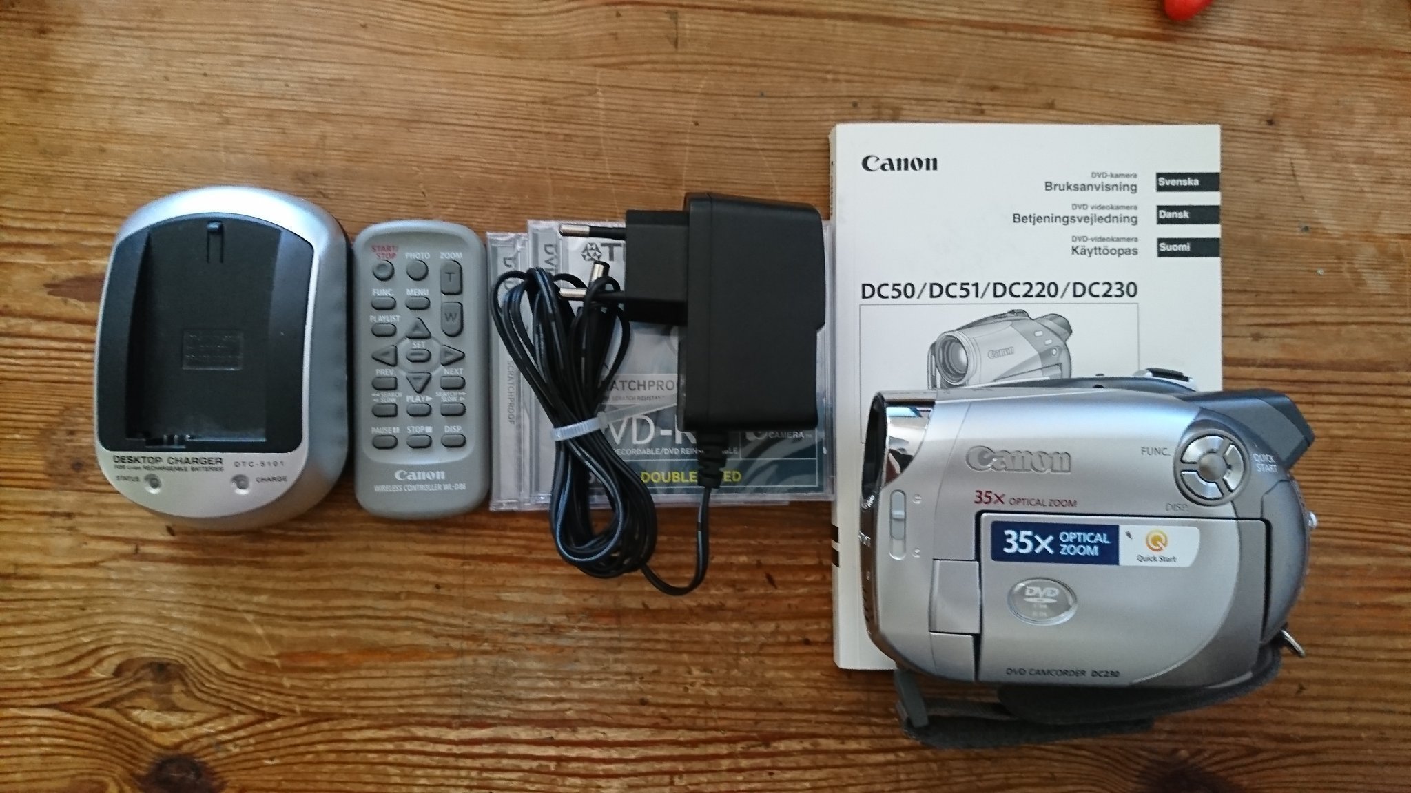 Canon DVD Camcorder DC 230 (399601617) ᐈ Köp på Tradera