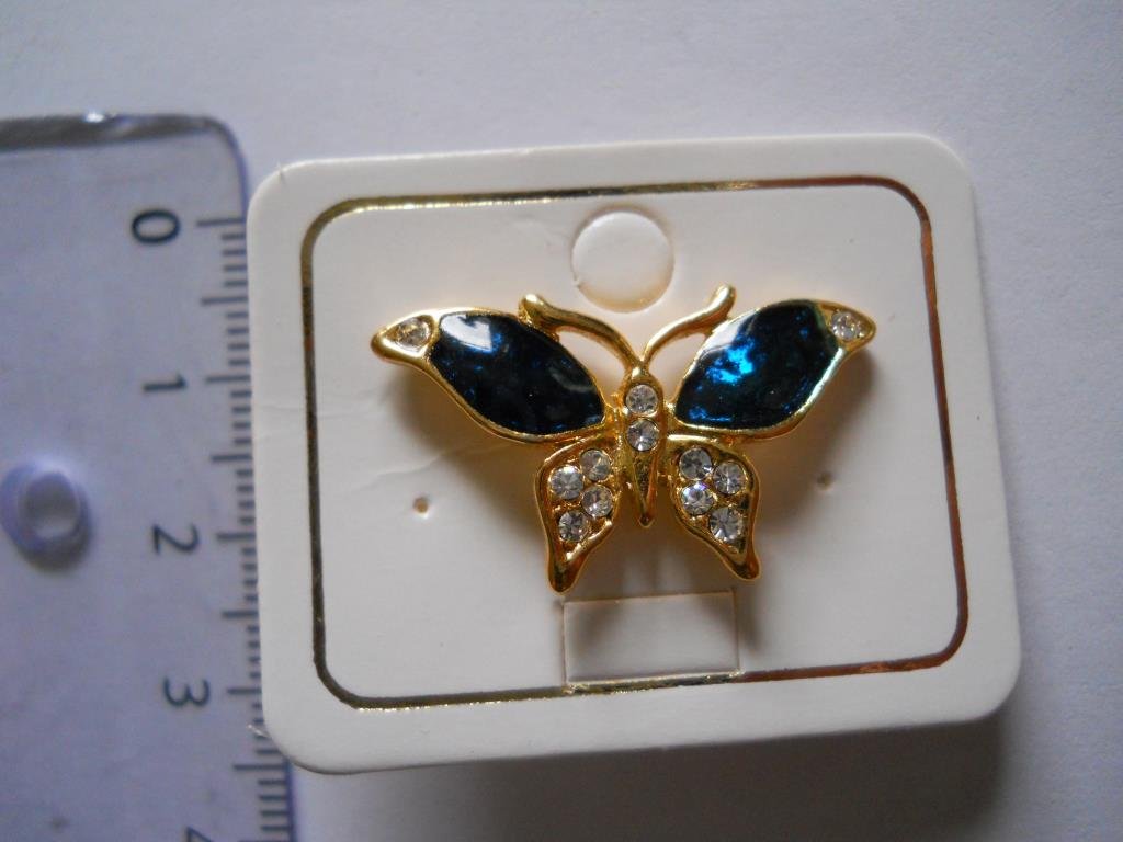 PIN/BROSCH - FJÄRIL - GULDFÄRGAD MED BLÅ EMALJ OCH STRASS