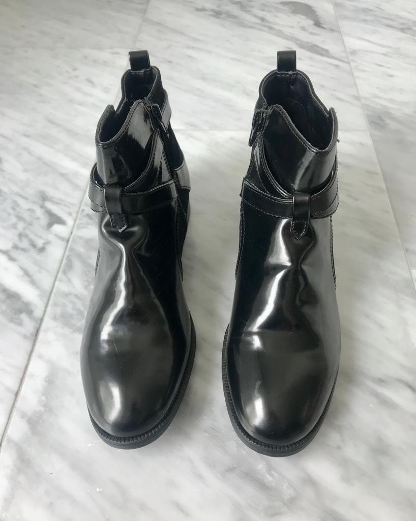 Lackboots med spänne, HM, storlek 38