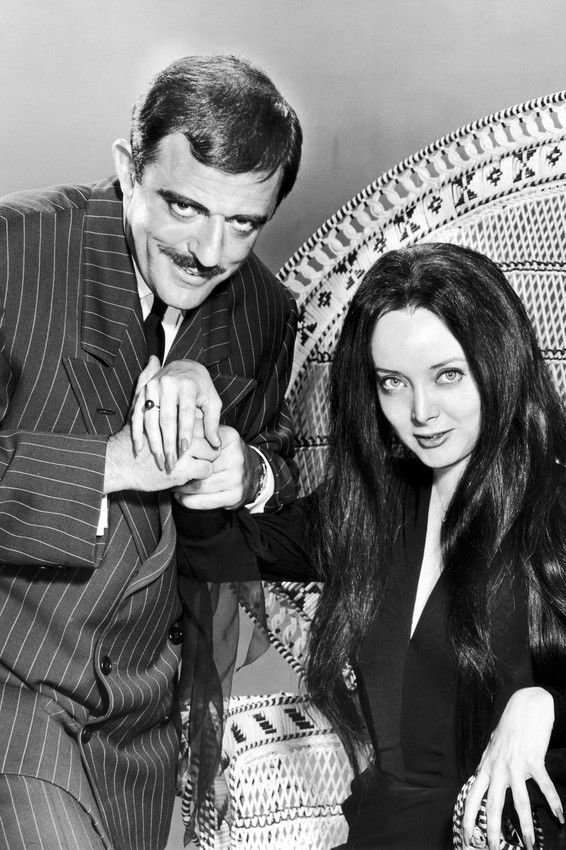 CAROLYN JONES JOHN ASTIN *MORTICIA ADDAMS*& Köp på Tradera