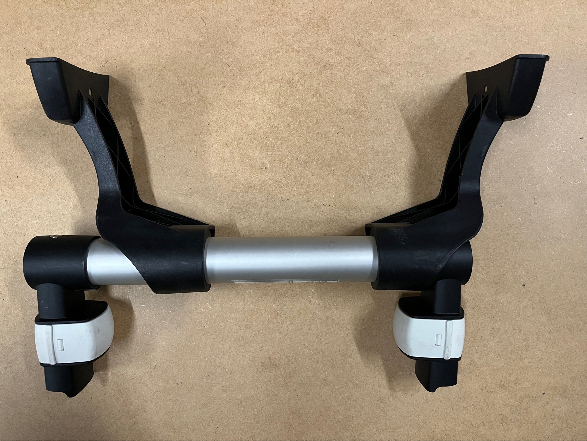 Britax adapter top bugaboo donkey