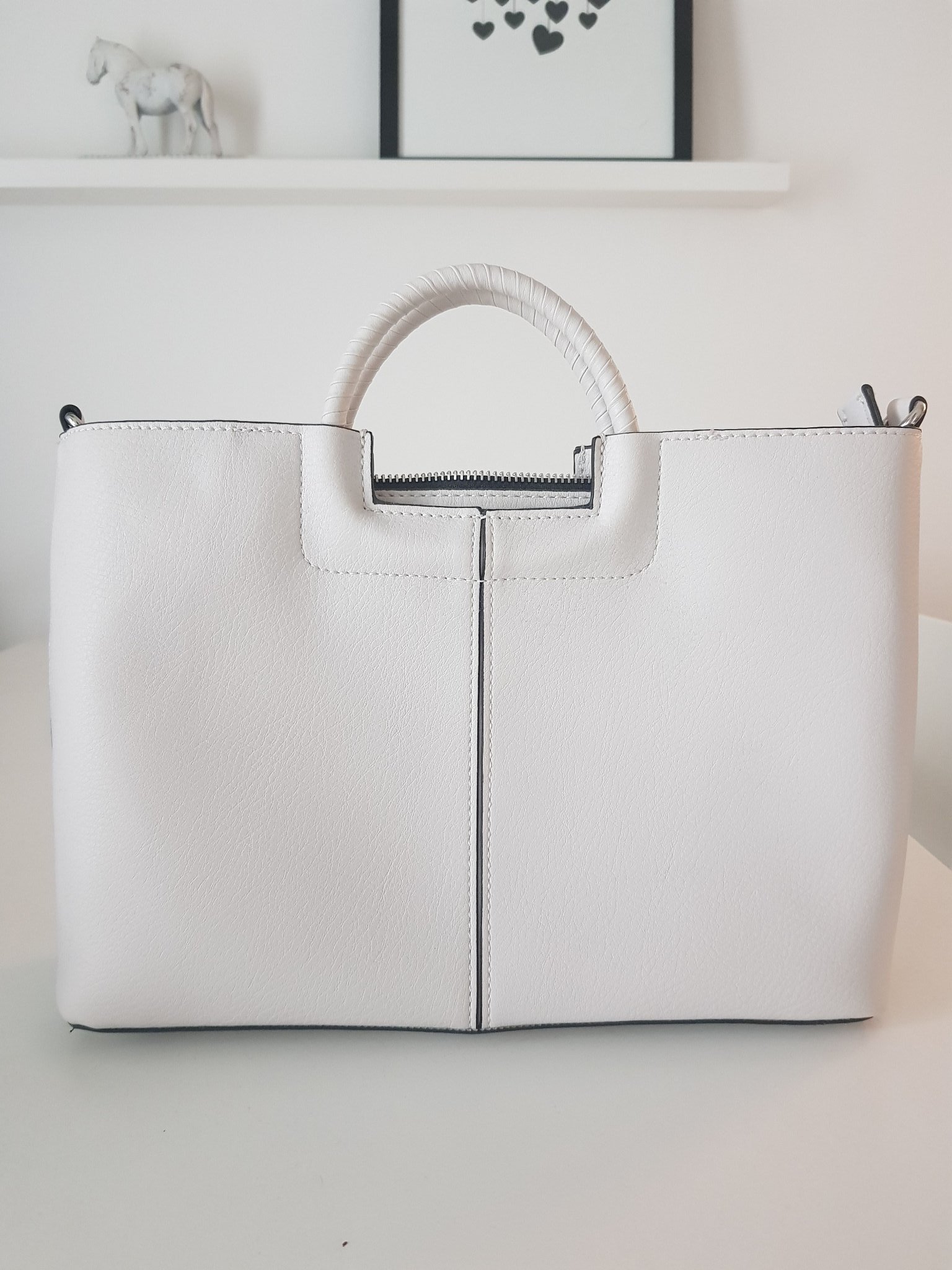 Zara handväska, härlig liten väska Zara handväska, härlig liten väska