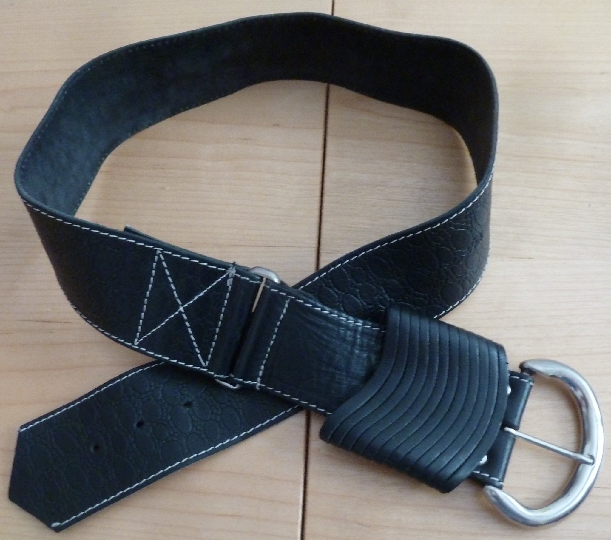 Svart Läderbälte Br 5,7cm Midja 85-95cm Grovt Spänne