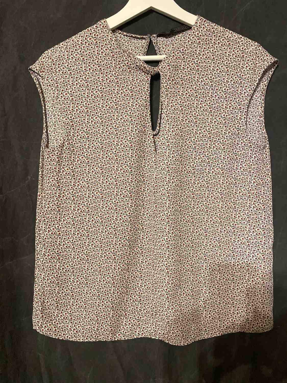 Moana Blonde Bluse med Blomster main image 1