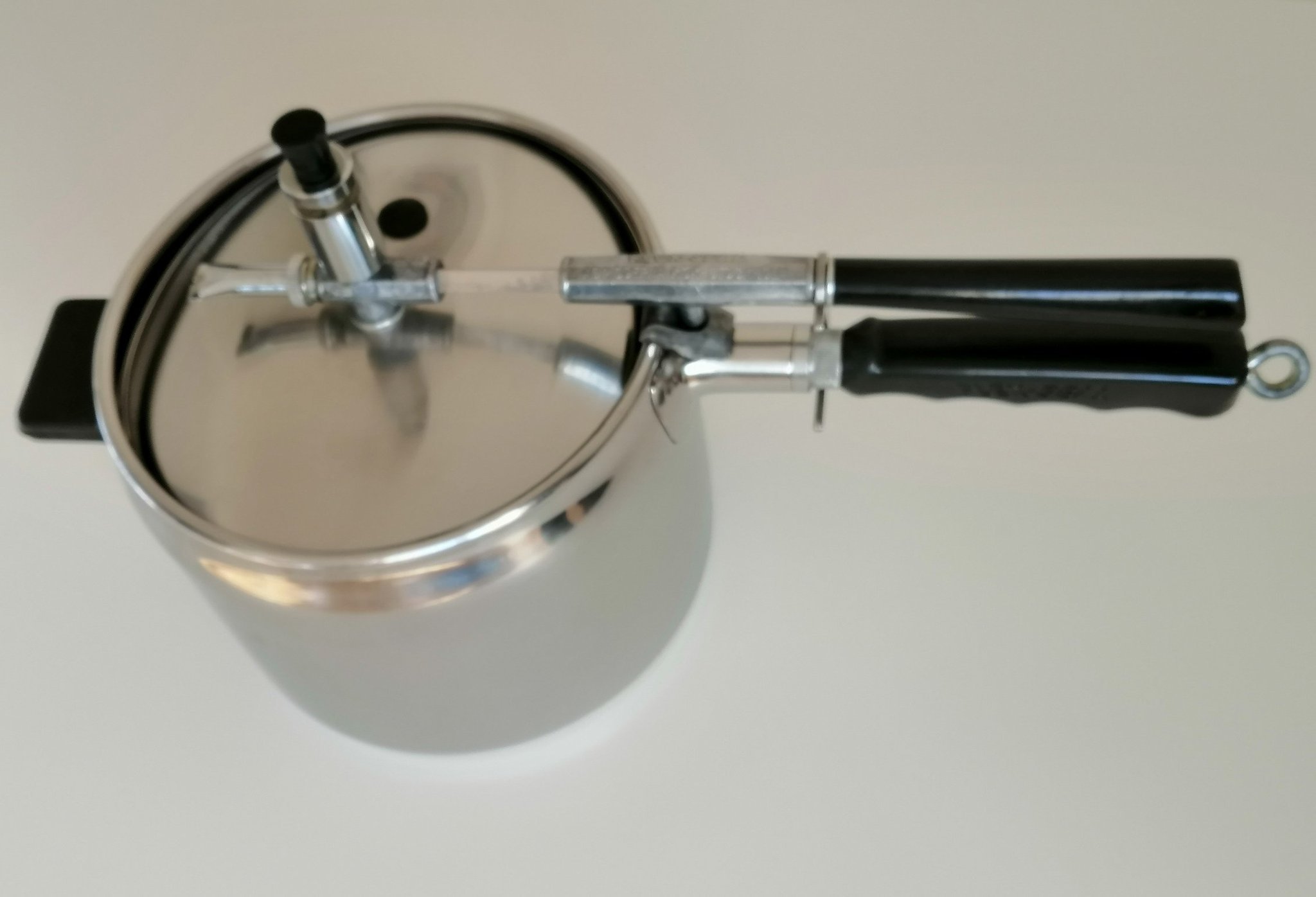 FlexSeal. AB Moderna Kök. Stockholm pressure p.. Köp på Tradera