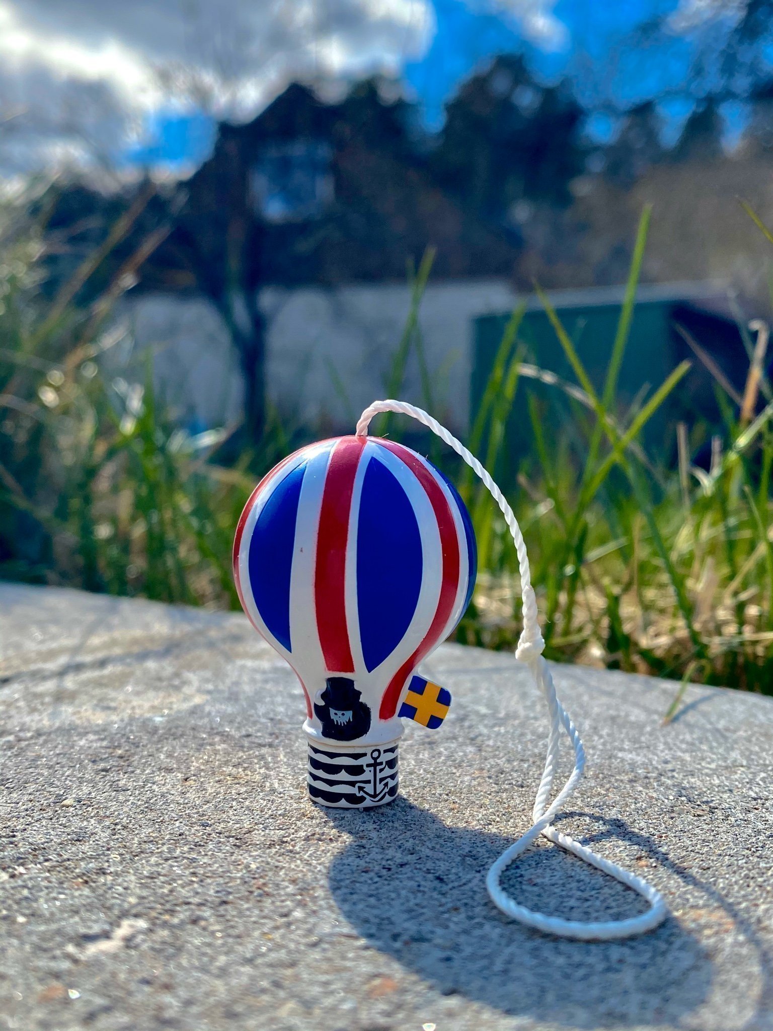 Lisa Larson ◇ Traffic Liten luftballong Lisa Larson – Traffic for Gustavsberg