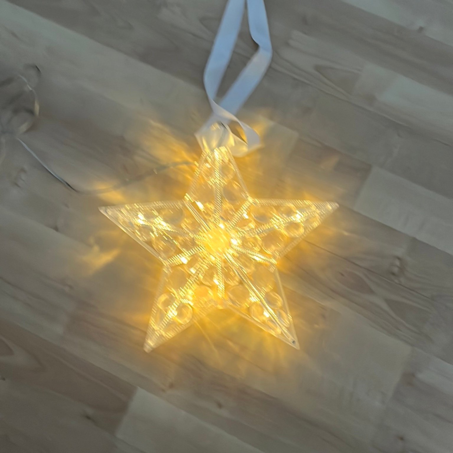 Se produkter som liknar Advents stjärna på Tradera (615341017)