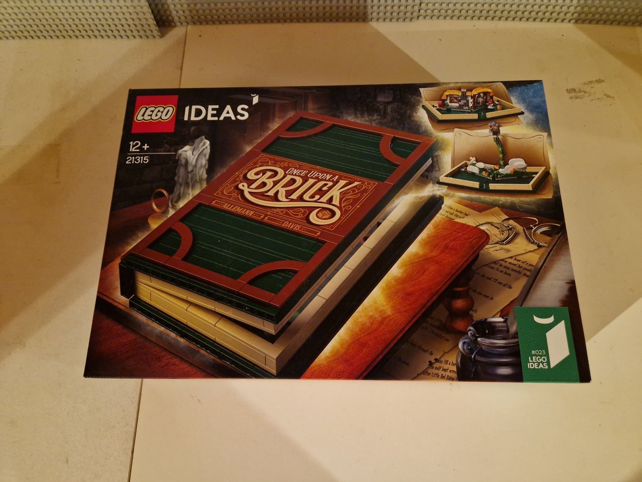 LEGO Ideas 21315 Brick Tales Pop-Up Book Köp på Tradera