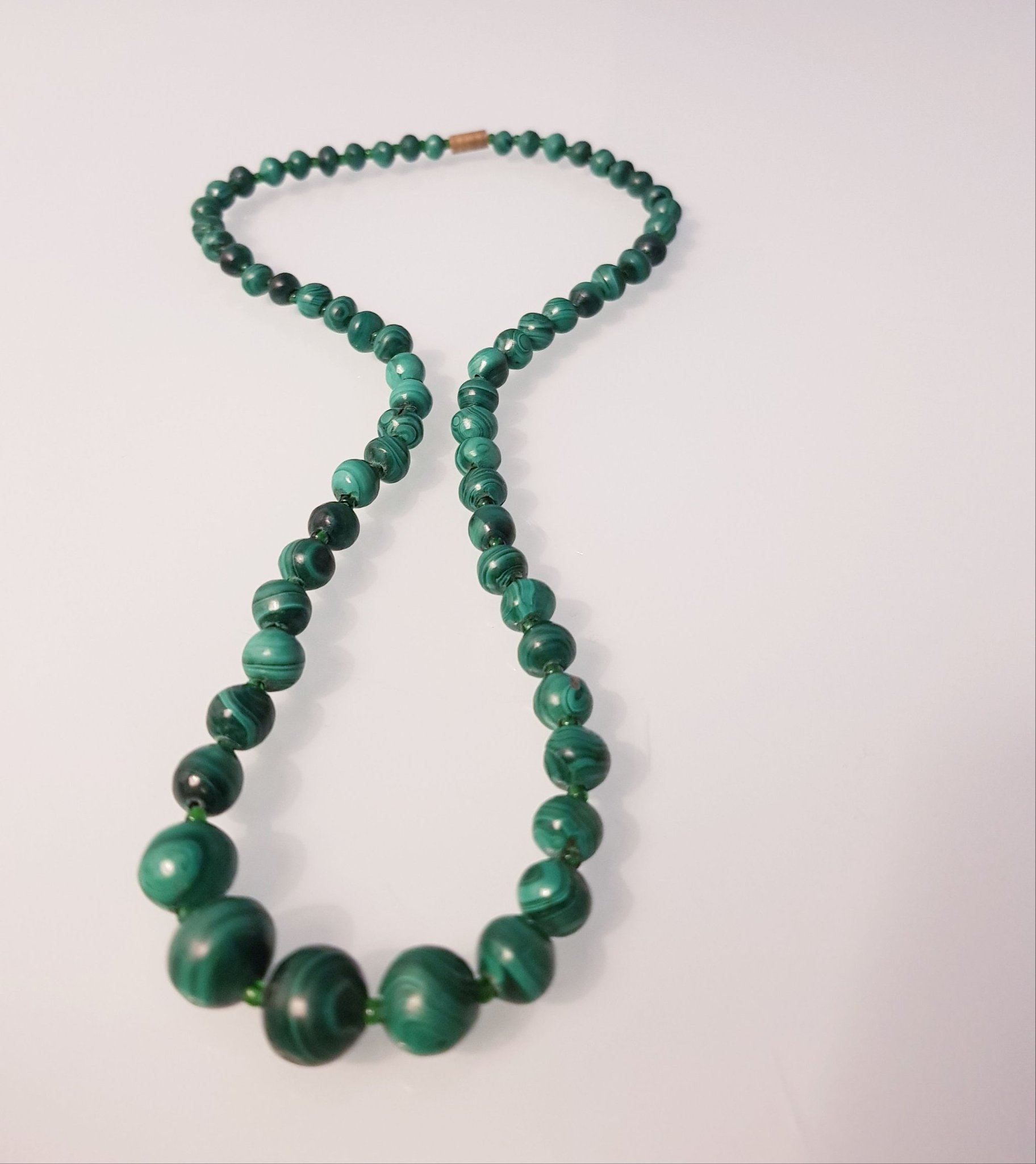 Retro malakit halsband, äkta malakitstenar, ca 60-70-80 tal.