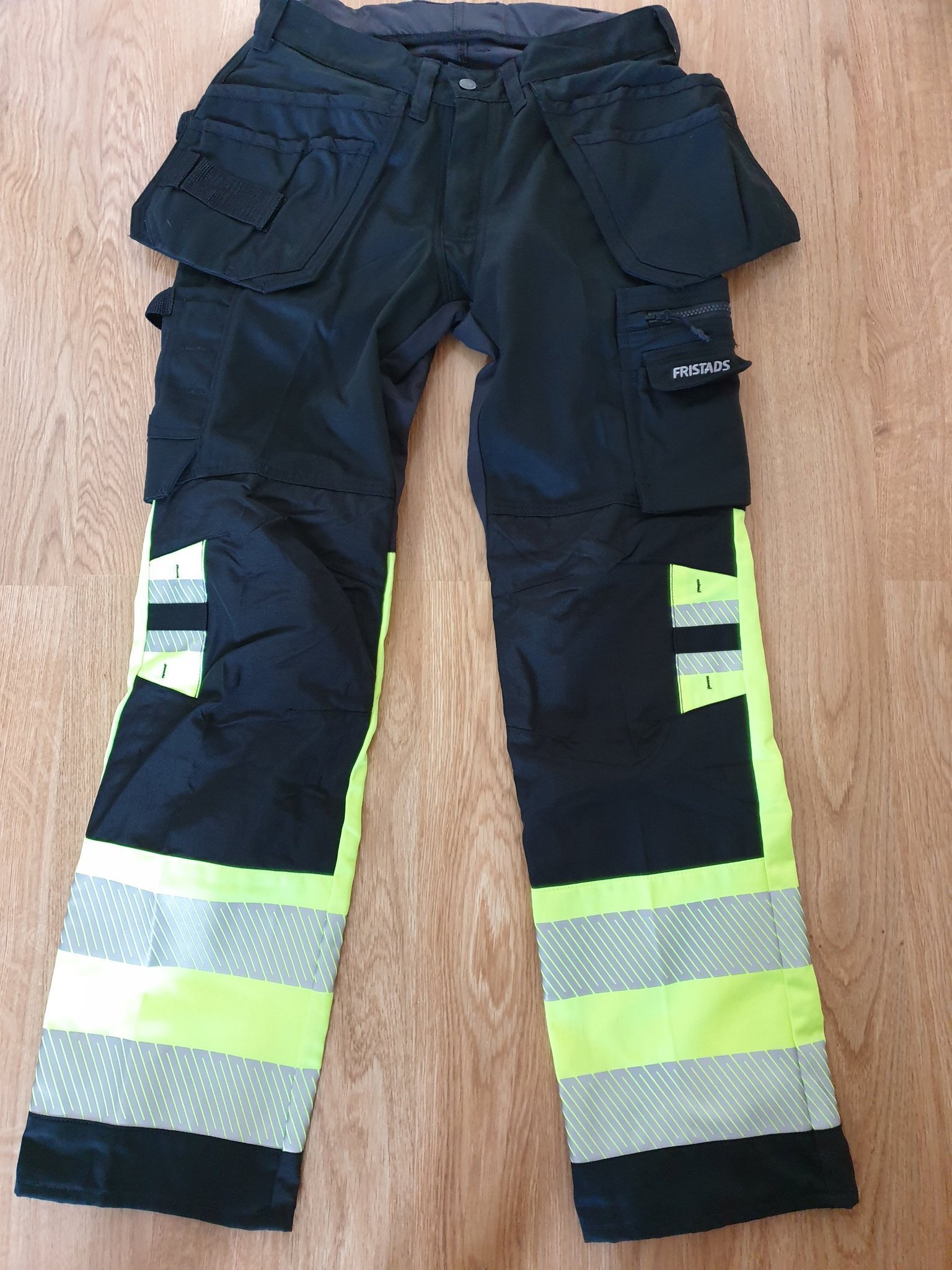 Helt ny Fristads arbetsbyxa strl C48 2706 plu.