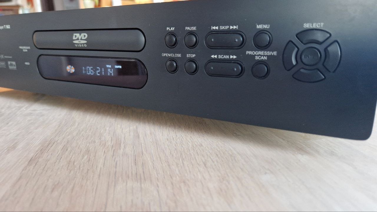 Se produkter som liknar NAD T562 DVD/CD/MP3spelare, .. på Tradera