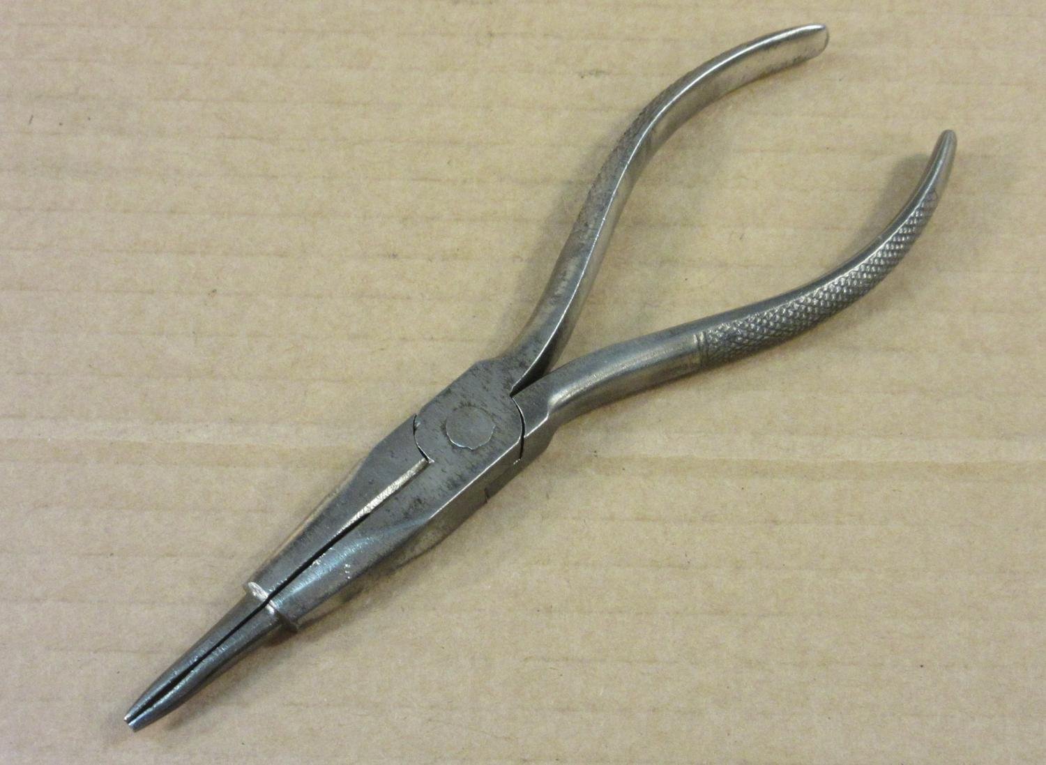 Spetstång/Flacktång/Avbitare 17cm