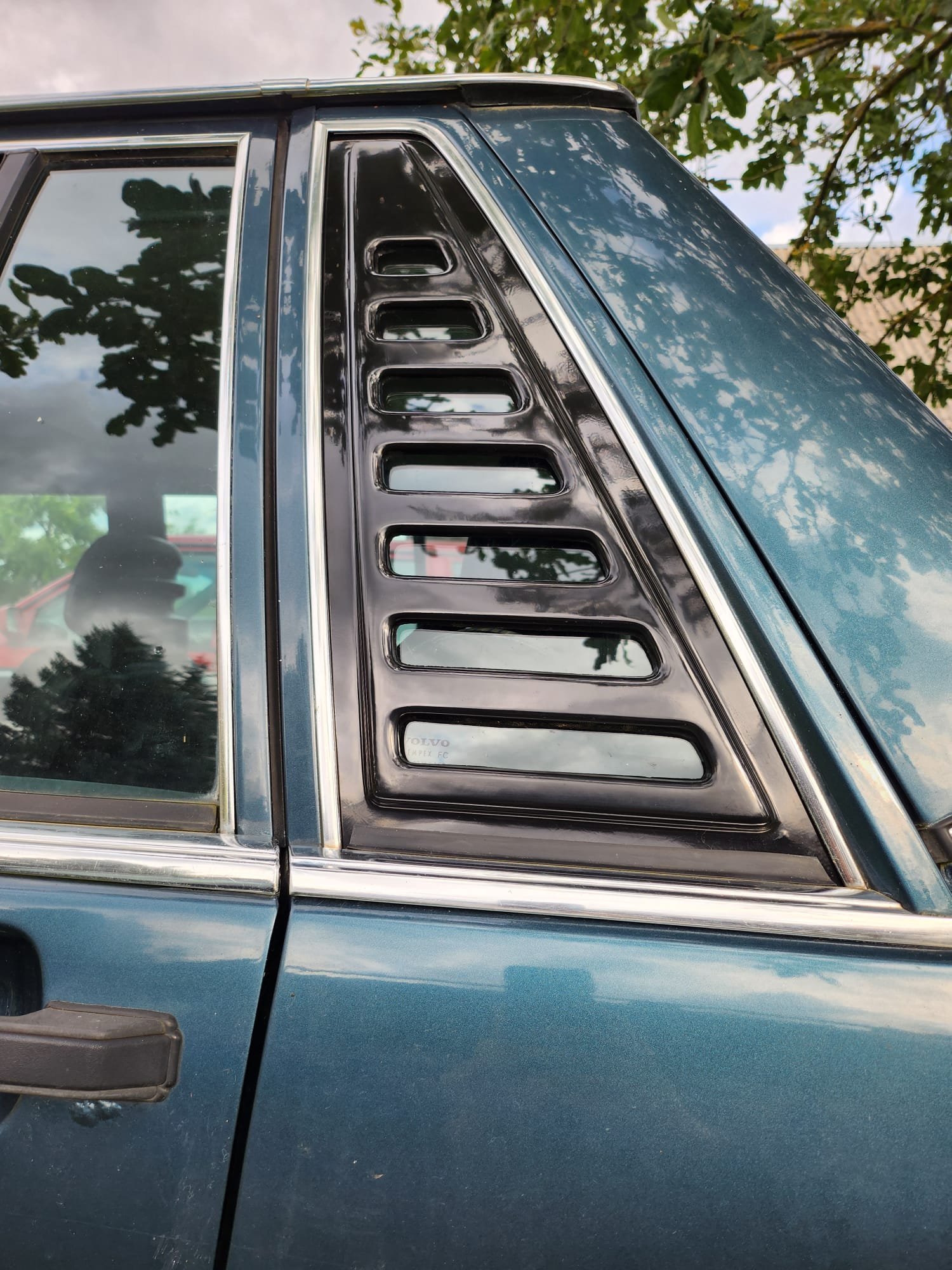 volvo 740, 744 side louvernew m.. Köp från fiksais78 på Tradera