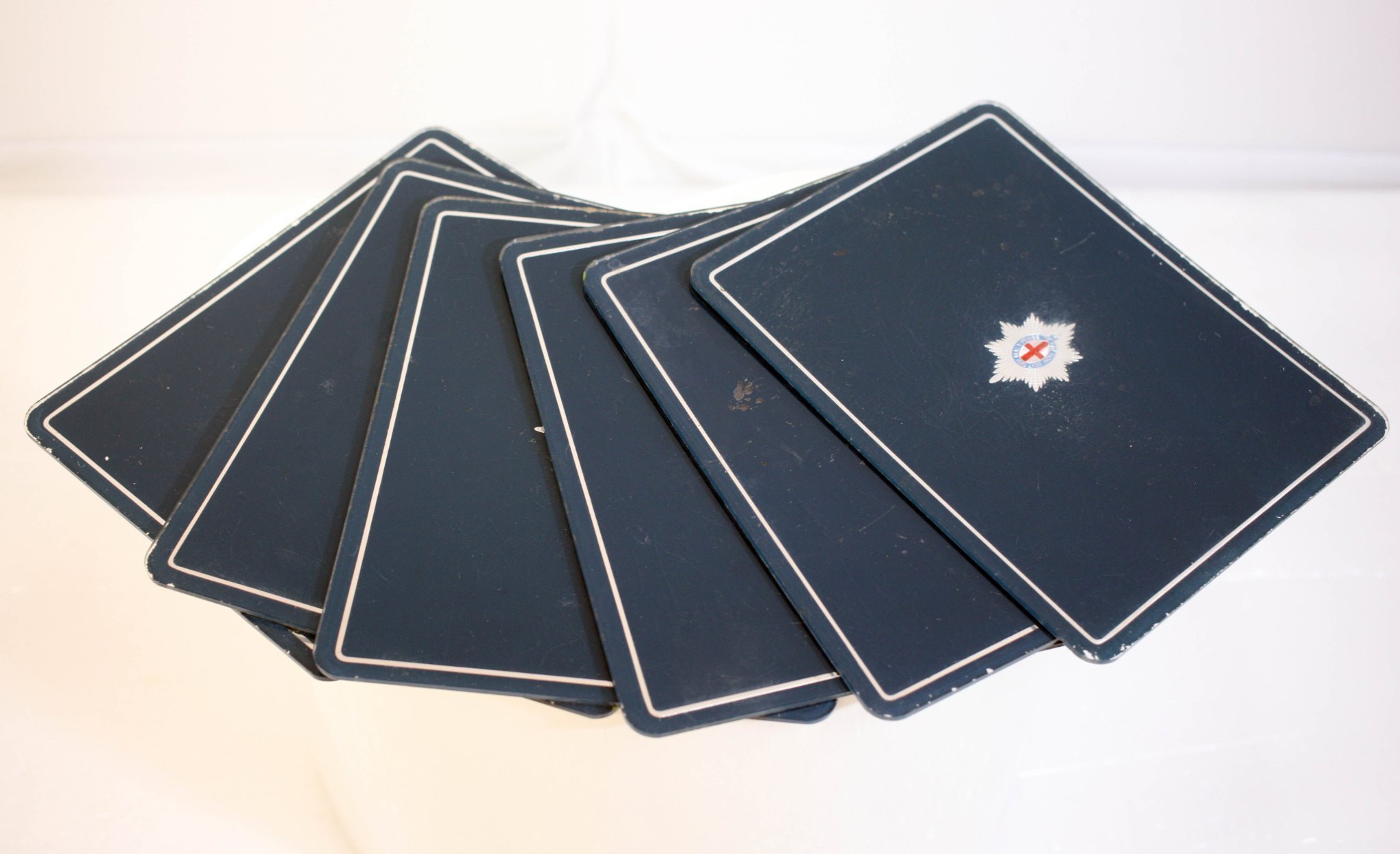 Vintage British Army Catering Corps militära rörahall bordstabletter
