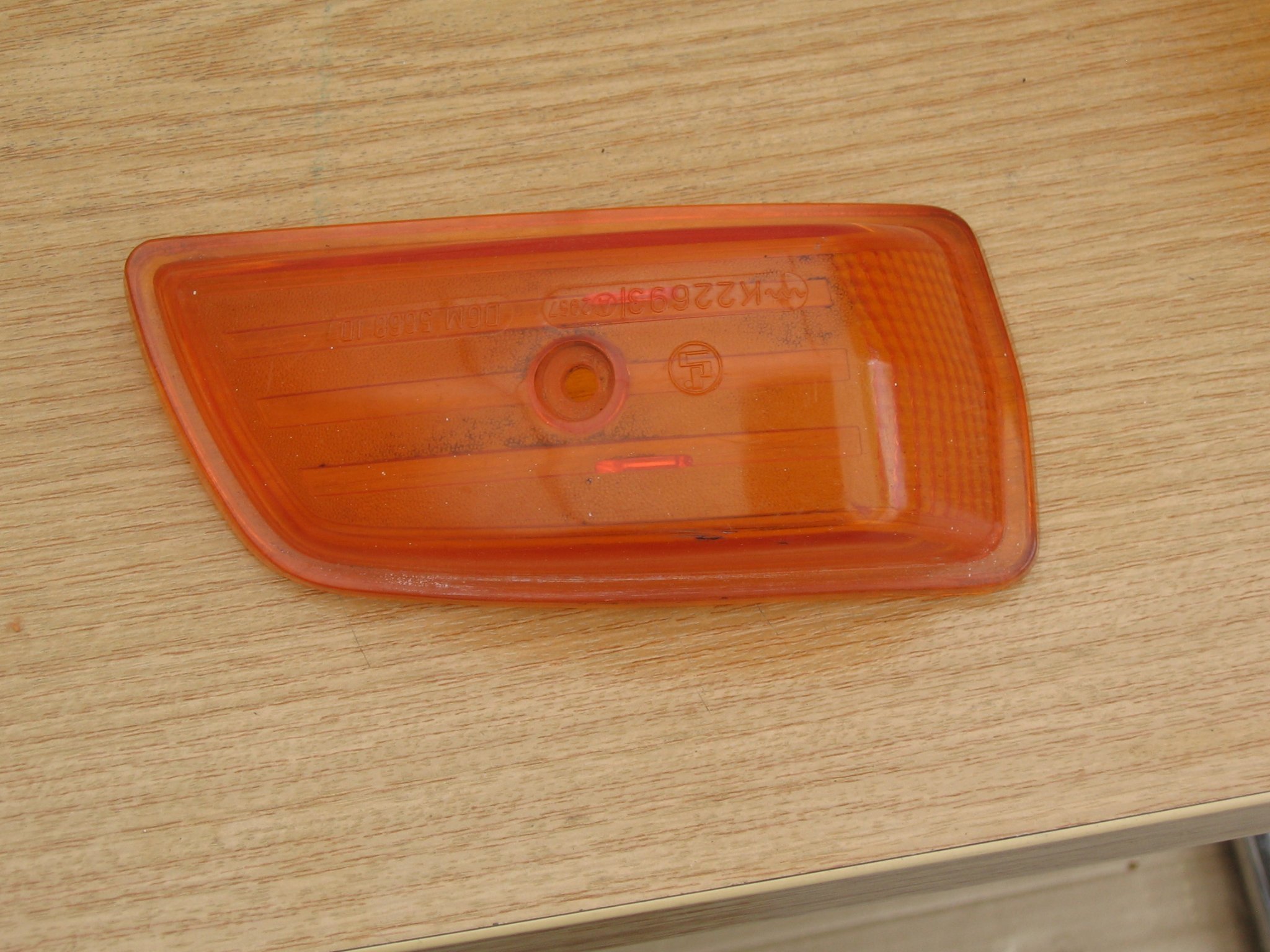 Blinkersglas fram AUDI 60