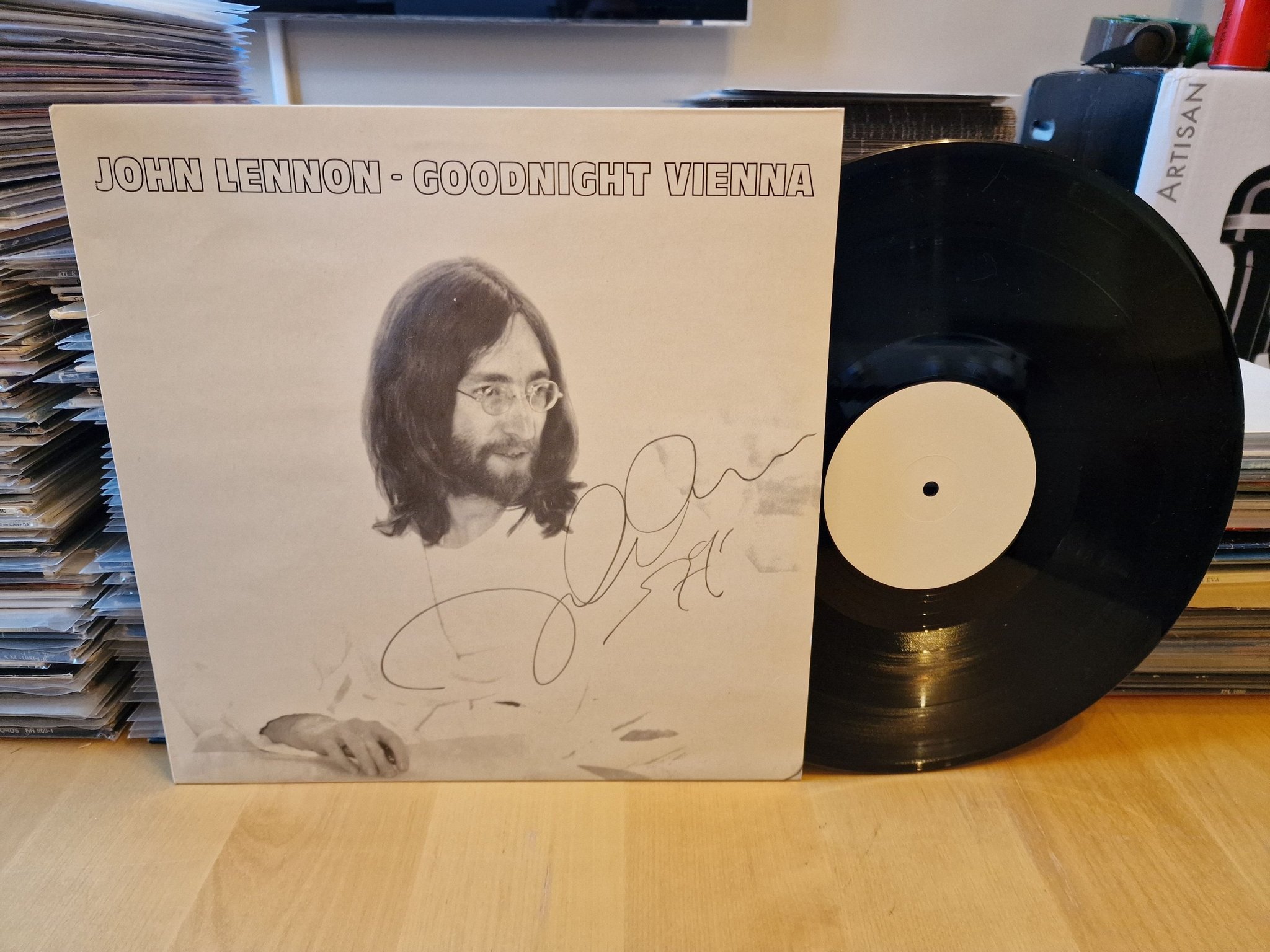 John Lennon Goodnight Vienna / Mycket Svår! /.. Köp på Tradera